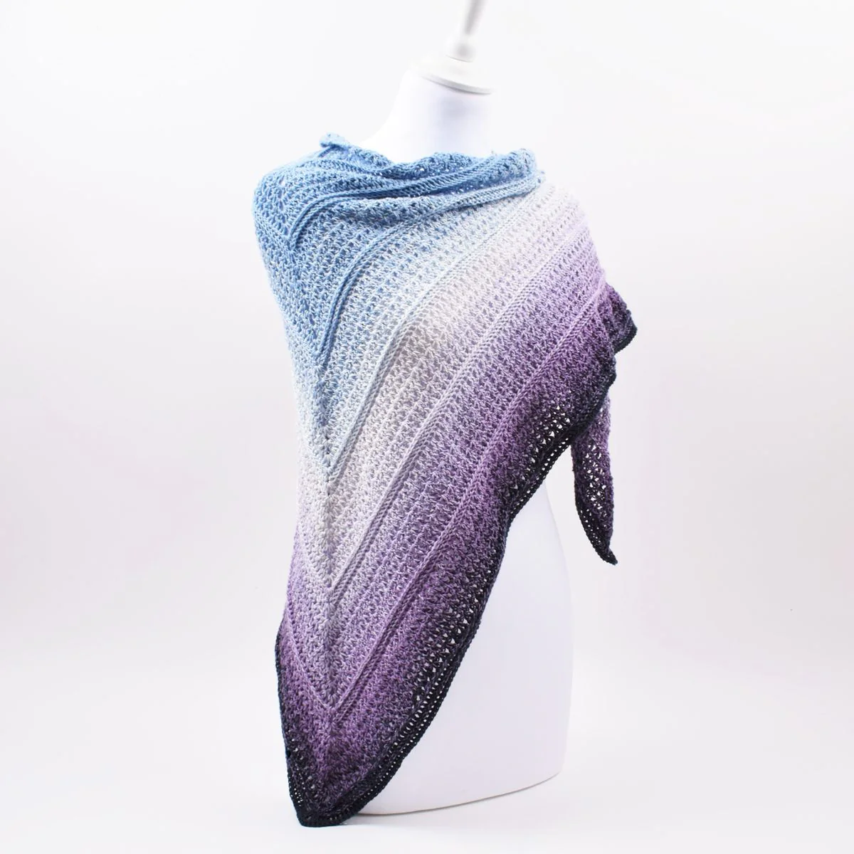 18971-timeless-shawl-twister-1.webp