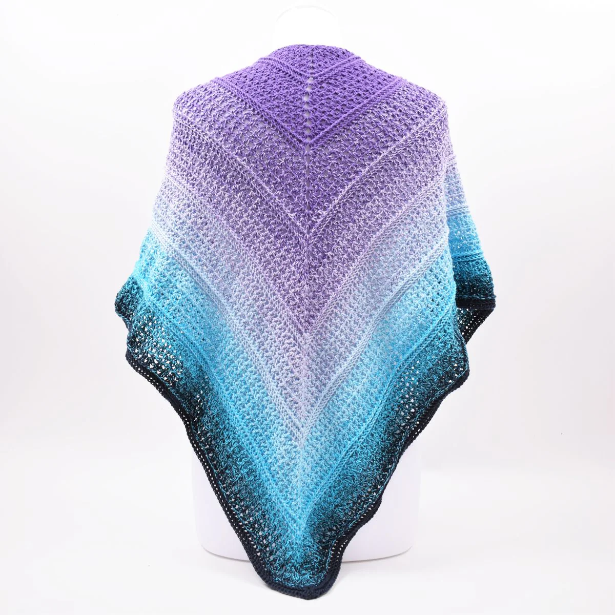 18971-timeless-shawl-twister-1.webp