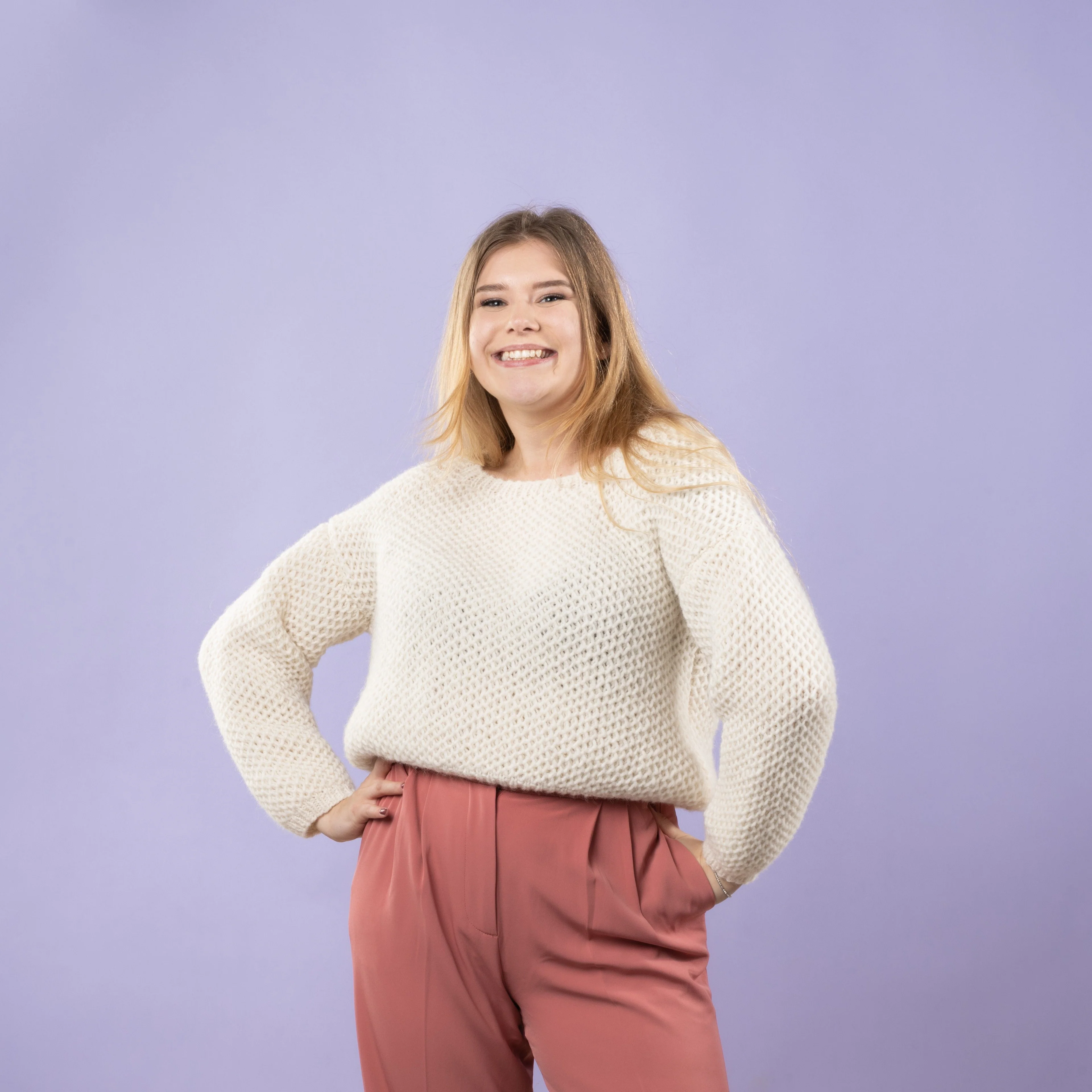 19008-sif-sweater-in-honeycomb-brioche-stitch-1.webp