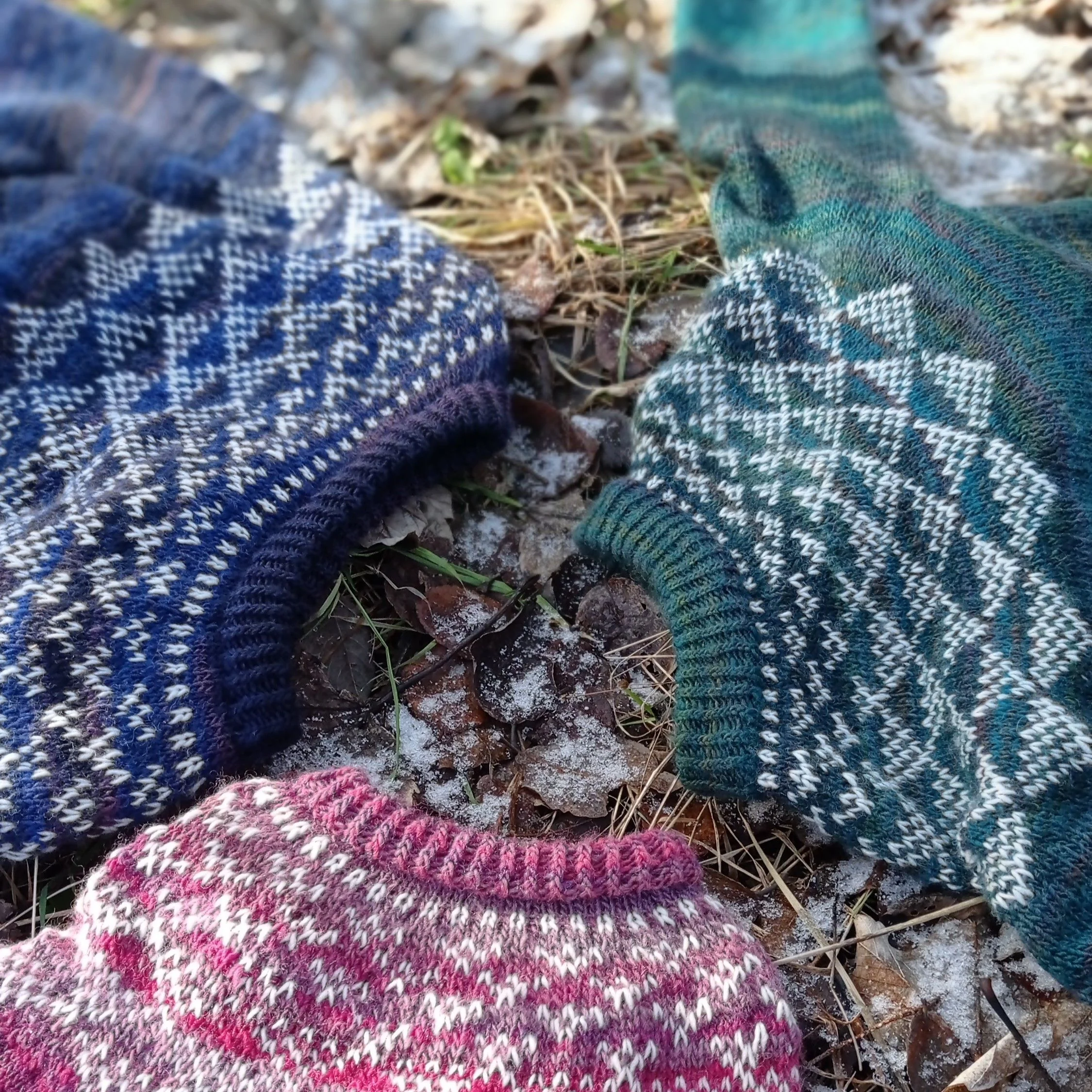 19490-triangle-sweater-1.jpg