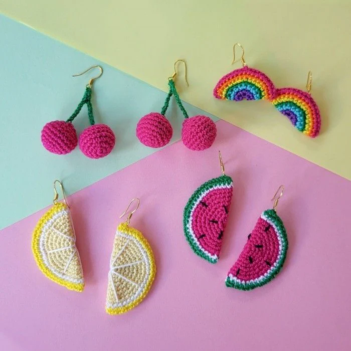 1982-diy-earrings-1.webp