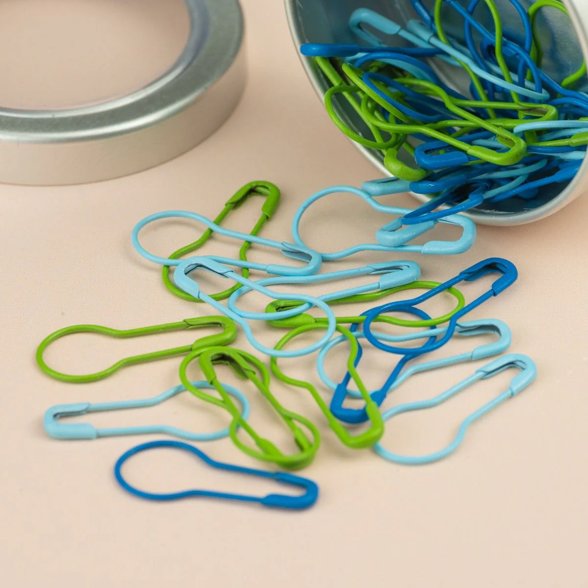 1988-stitch-markers-metal-1.webp
