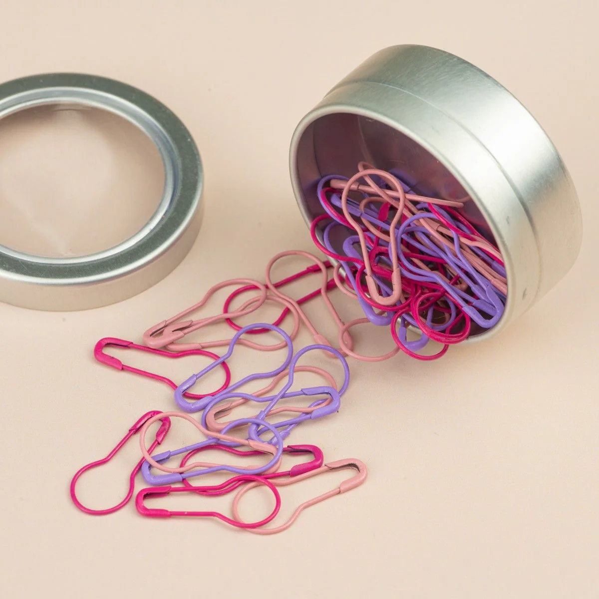 1988-stitch-markers-metal-1.webp