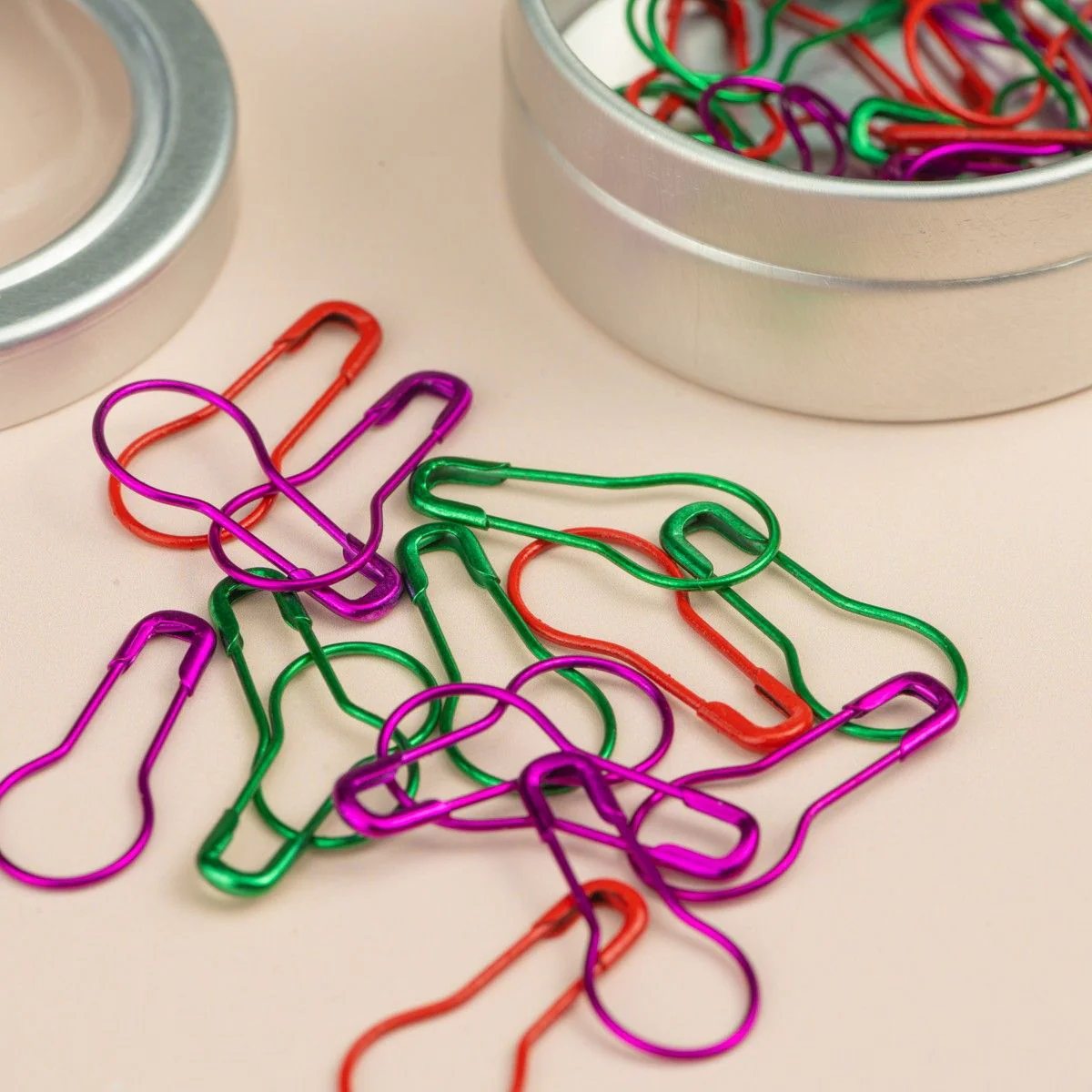 1988-stitch-markers-metal-1.webp