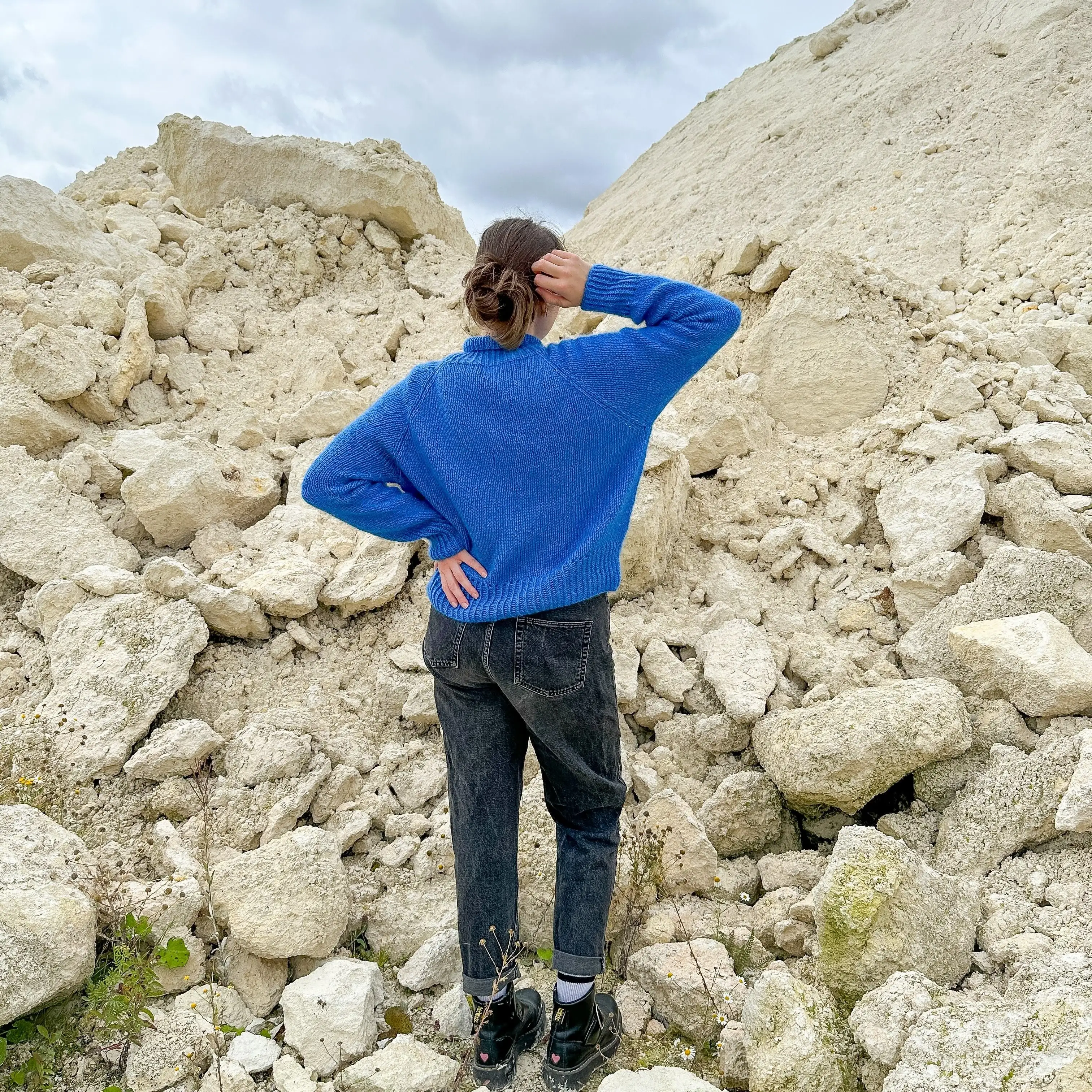 19885-bella-sweater-1.webp