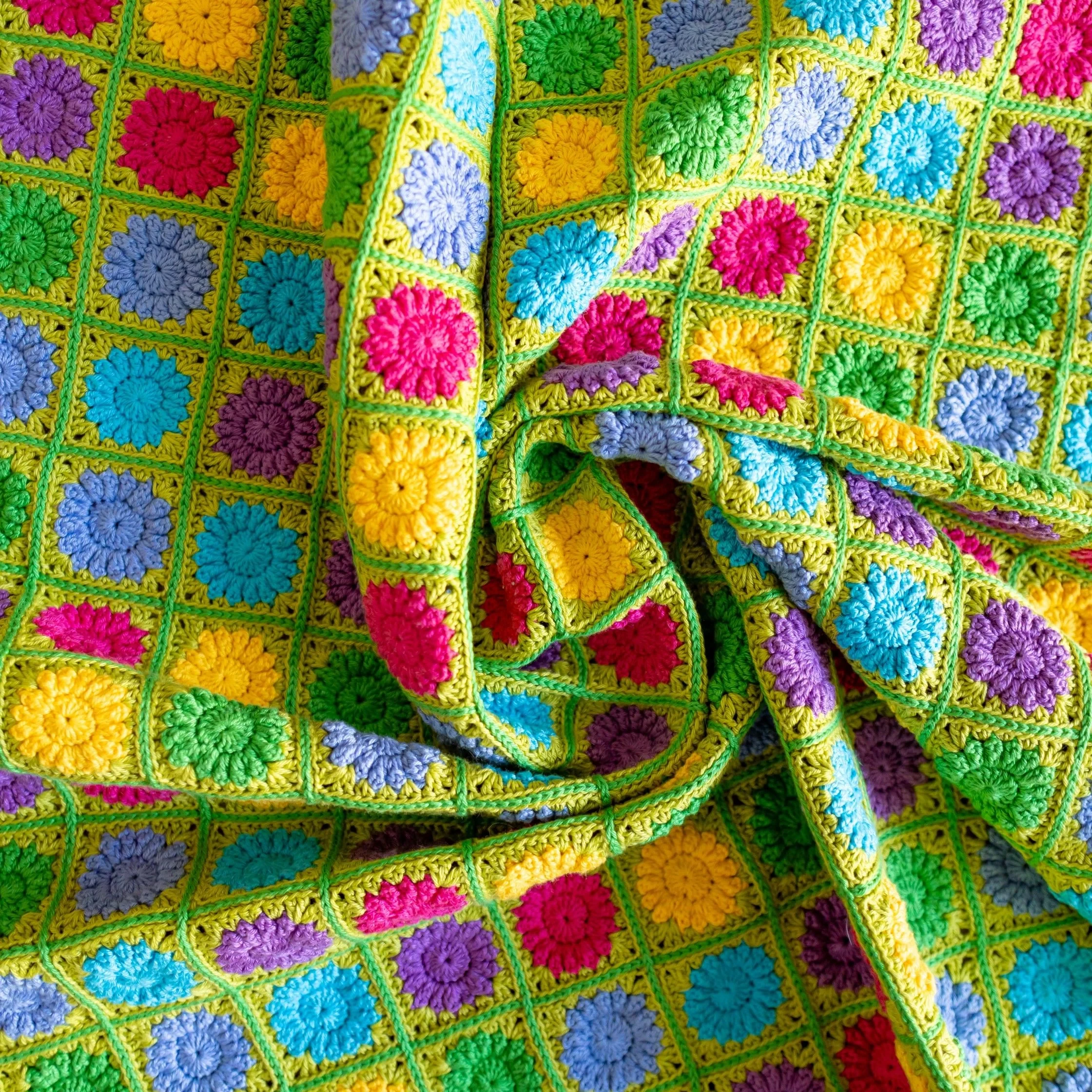 19892-whimsical-garden-shawl-1.webp