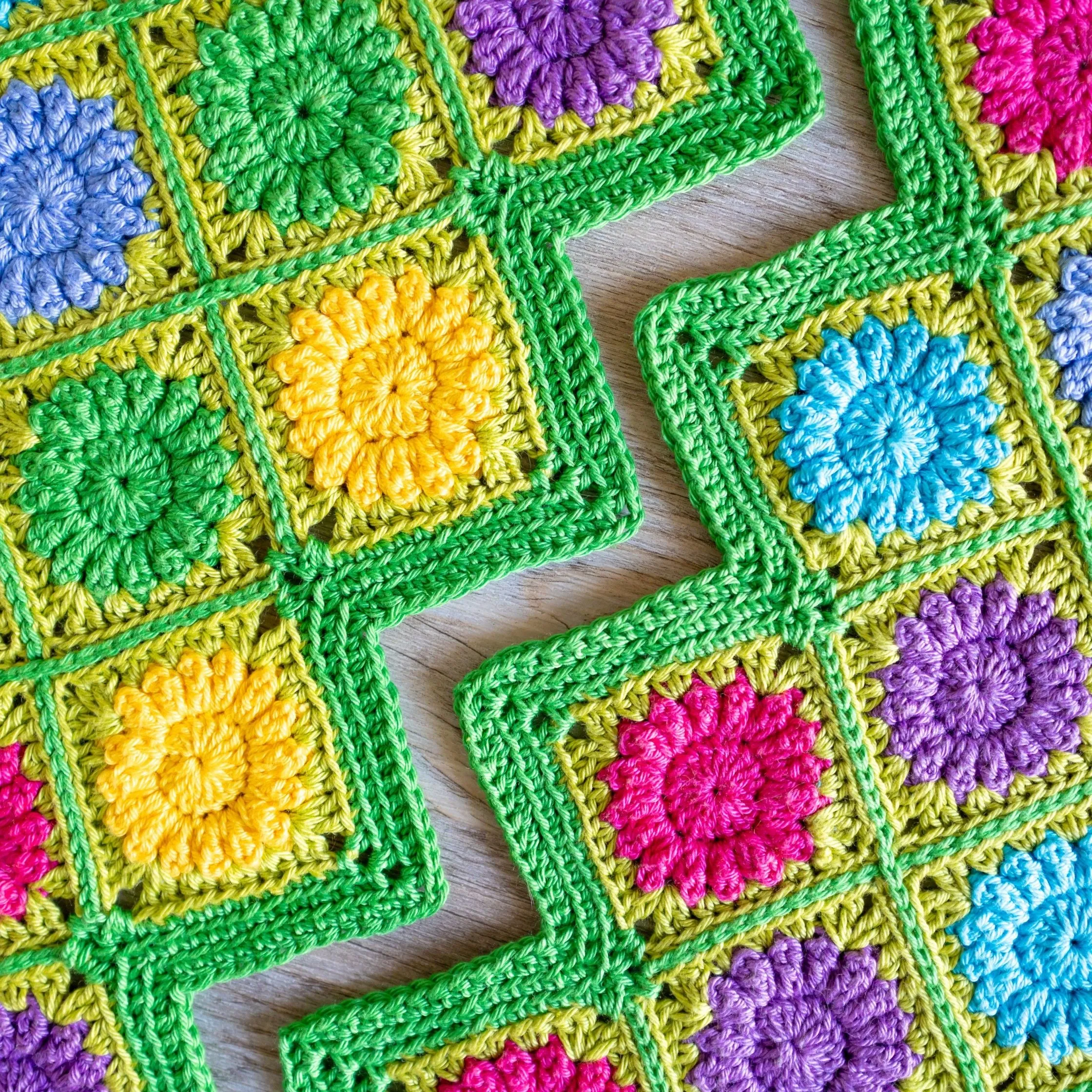 19892-whimsical-garden-shawl-1.webp