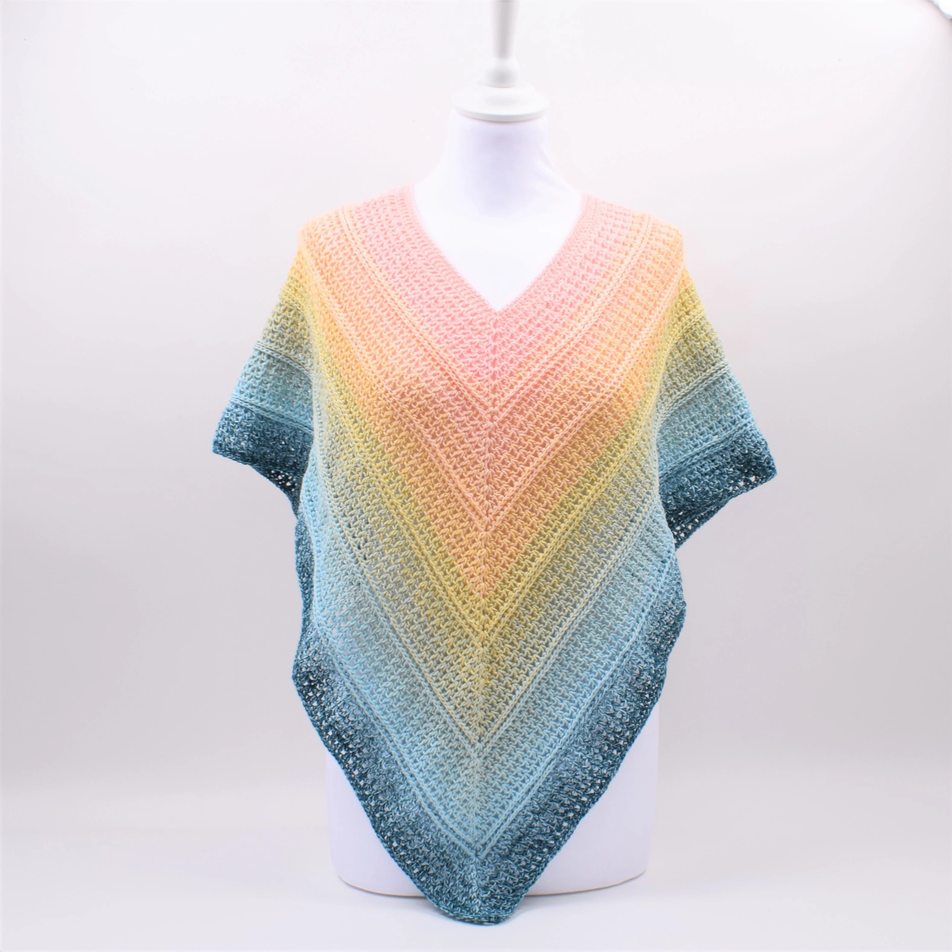 Timeless Poncho - Twister