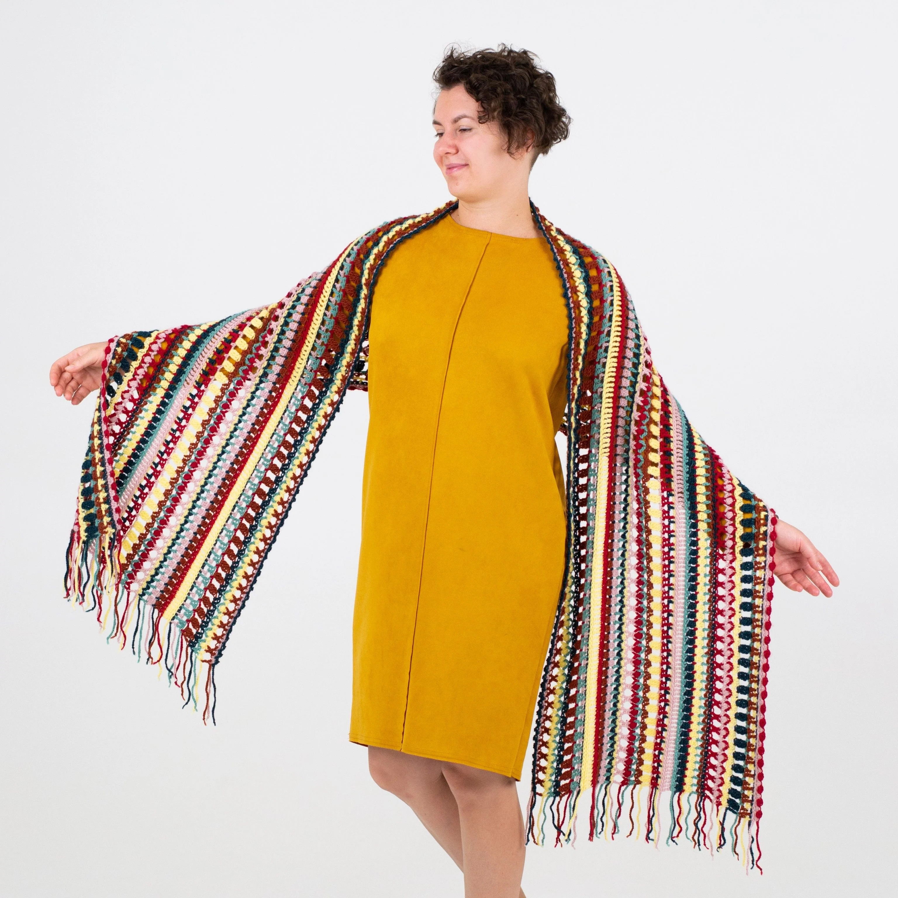 20240-serene-stripes-scarf-1.webp