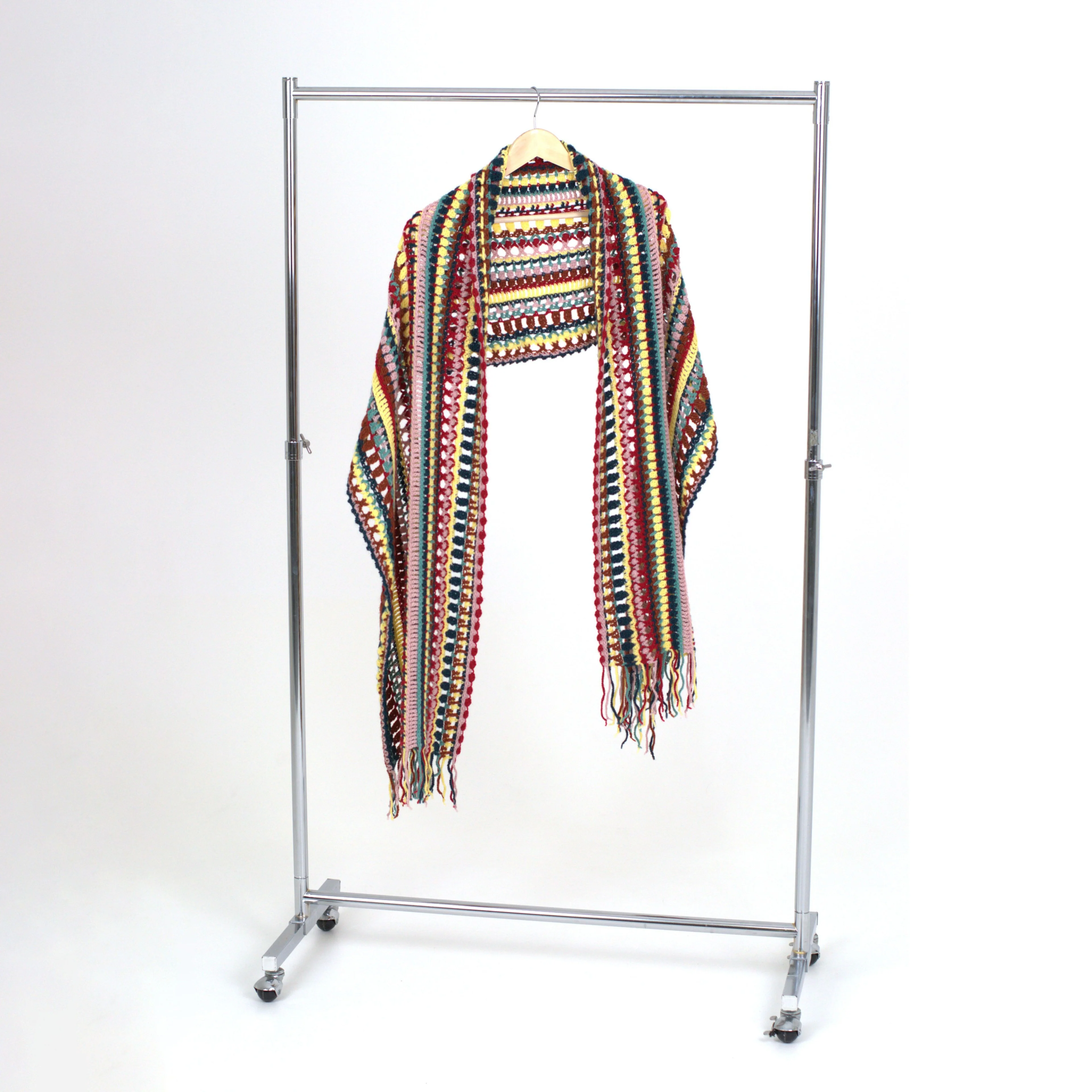 20240-serene-stripes-scarf-1.webp