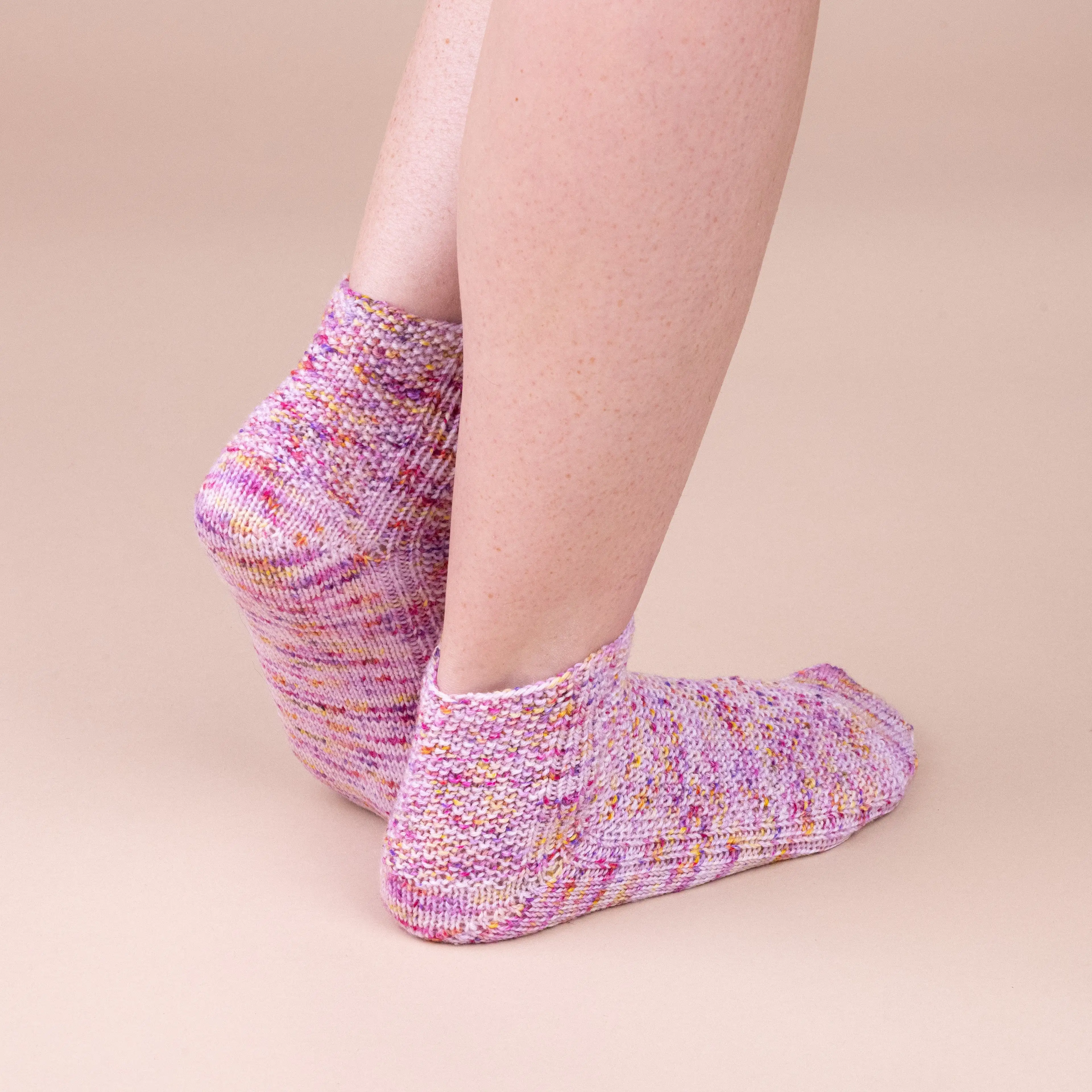 20444-mekong-women-s-socks-1.webp