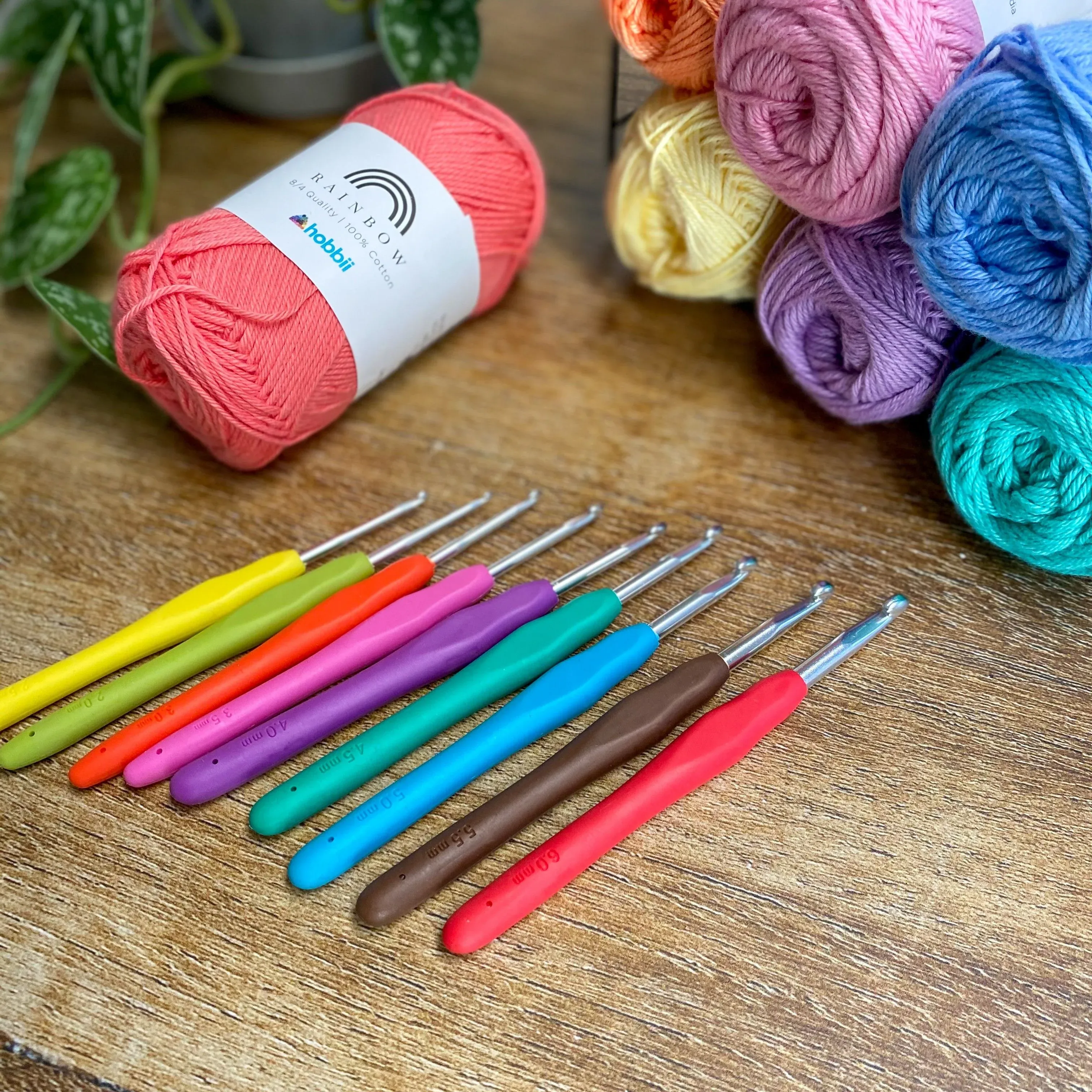 21109-easy-touch-crochet-hook-set-9-sizes-1.webp