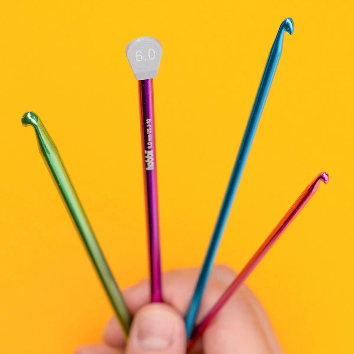 21117-alu-tunisian-crochet-hook-set-27-cm-10-6-in–1.webp
