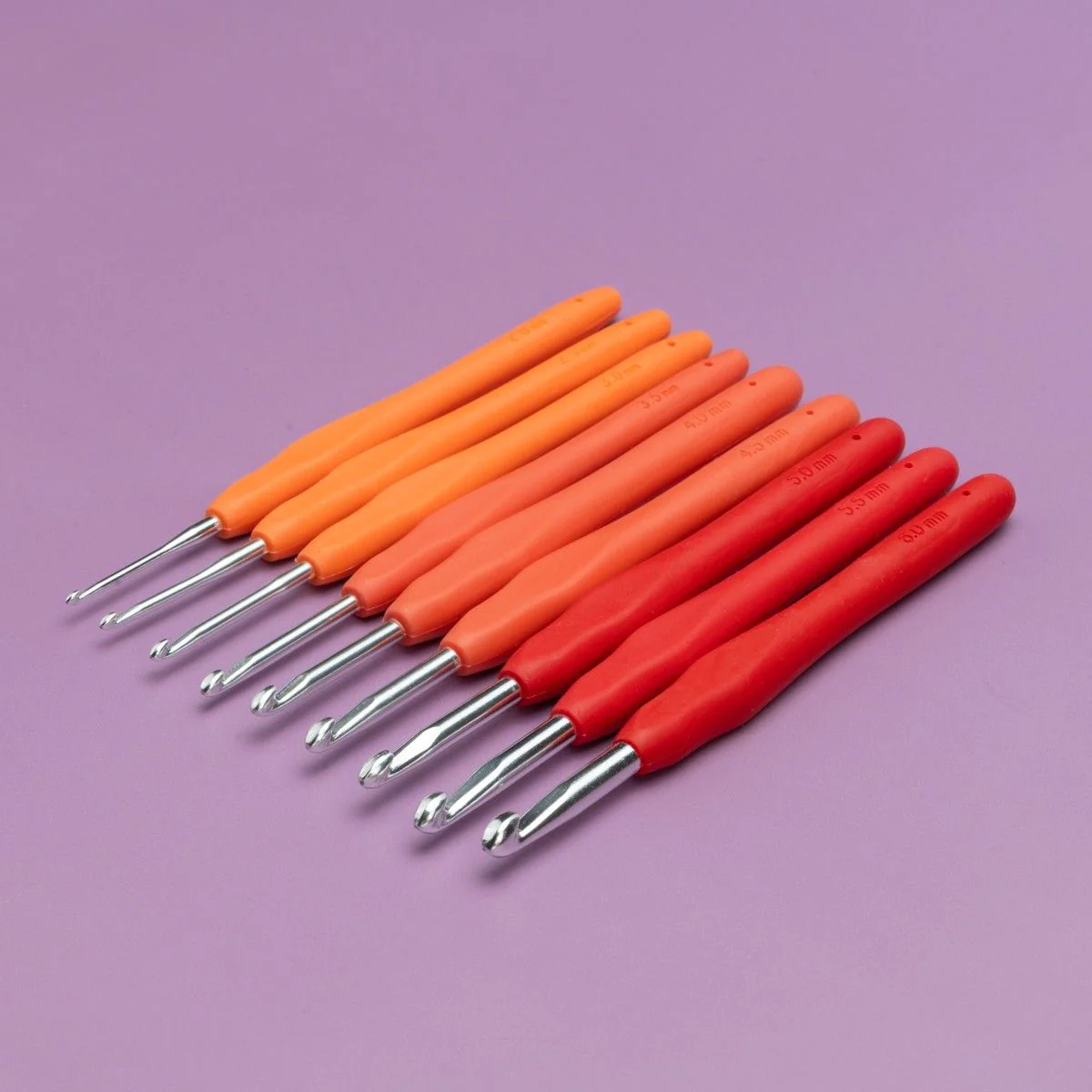 21119-easy-touch-crochet-hook-set-berry-9-sizes-1.webp