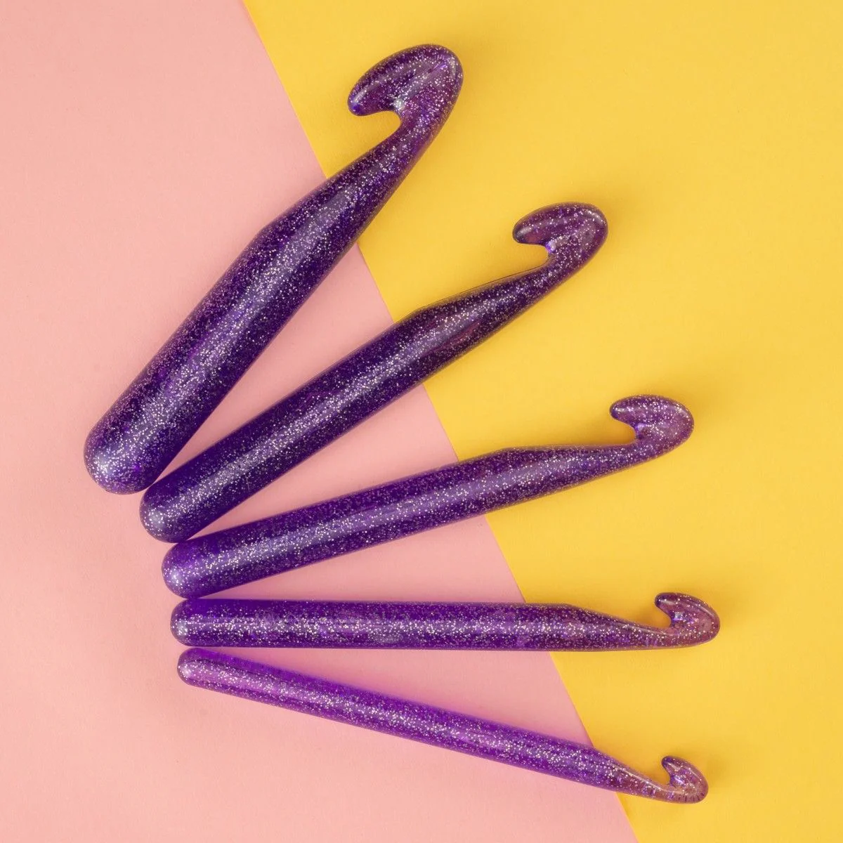 21120-glitter-crochet-hook-set-5-sizes-1.webp