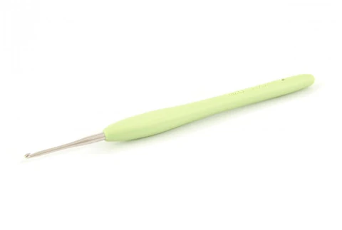 21204-amour-crochet-hook-1.webp