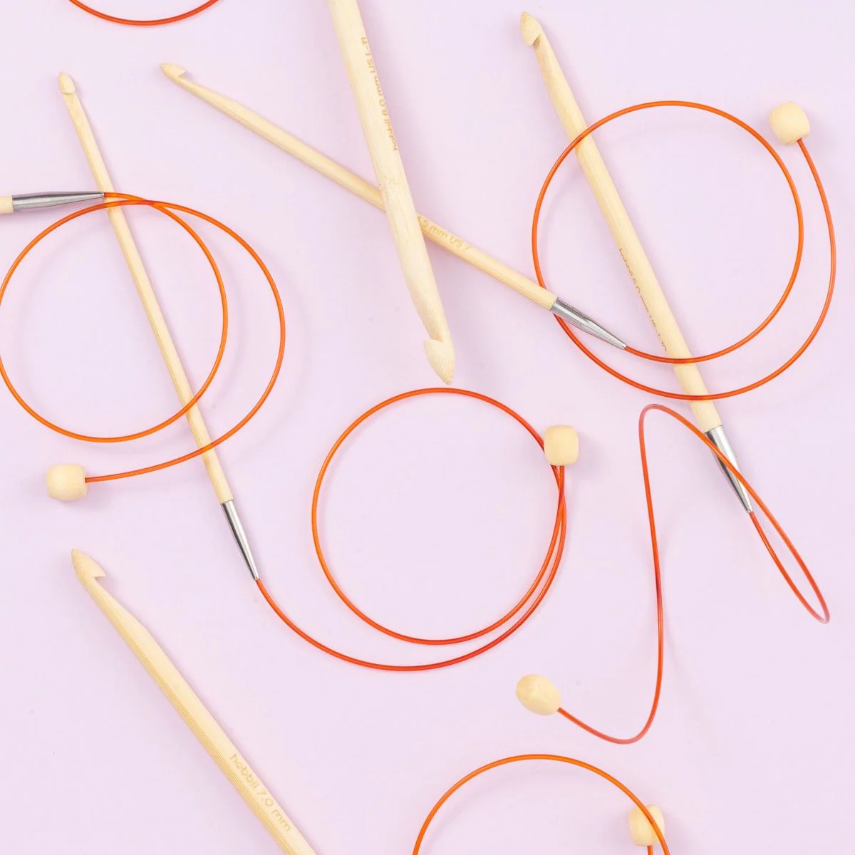 21372-bamboo-tunisian-crochet-hook-with-wire-50-cm-20-in–1.webp