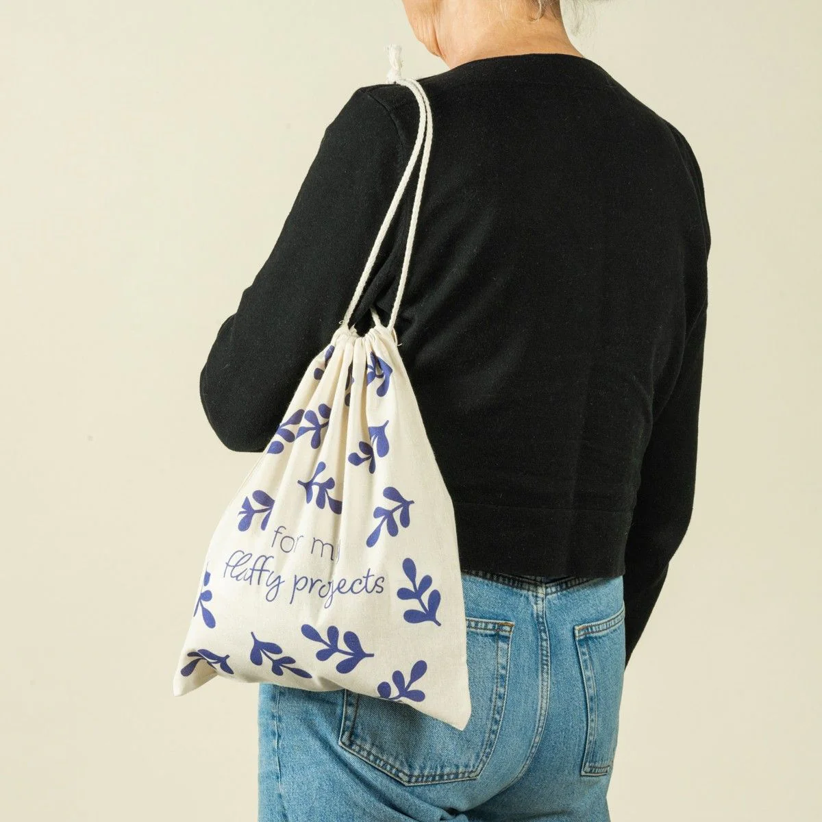 2145-string-bag-for-my-fluffy-projects-1.webp