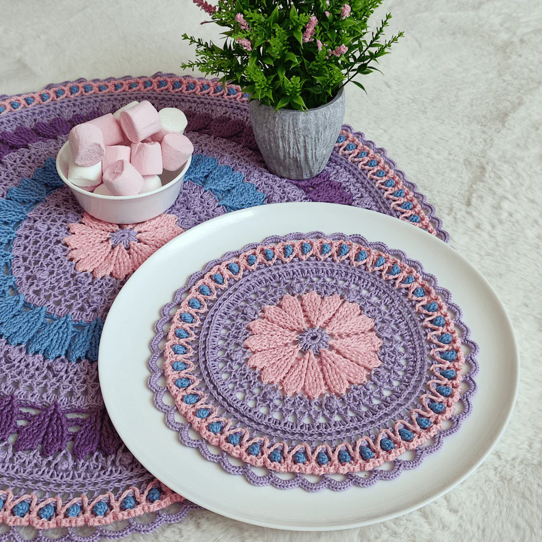 21454-gwendolyne-placemat-1.webp