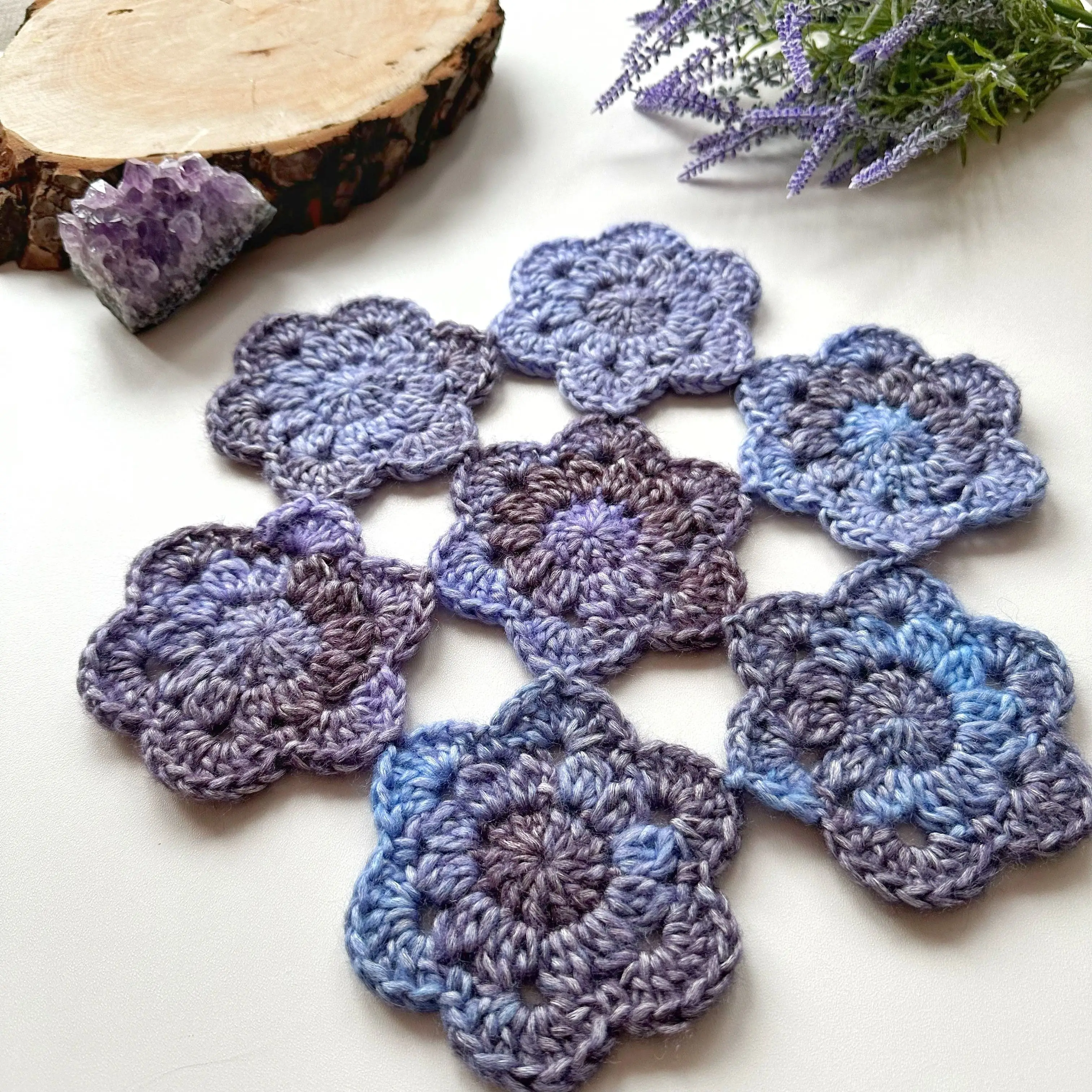 Meril - Table Centerpiece