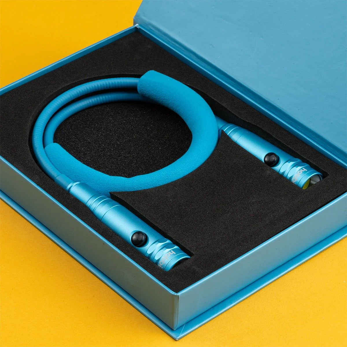 2150-neck-light-deluxe-blue-1.webp