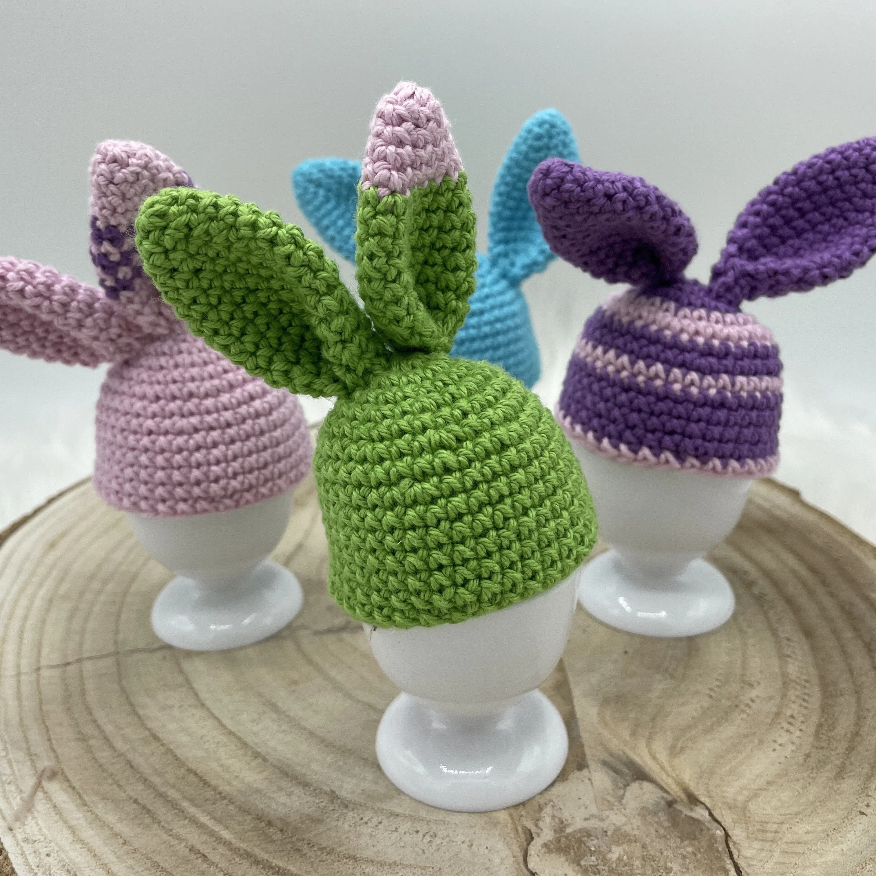 21505-egg-warmer-bunny-1.webp