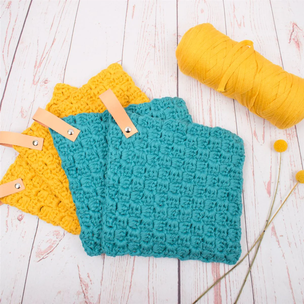 Ribbon âC2Câ Pot holders