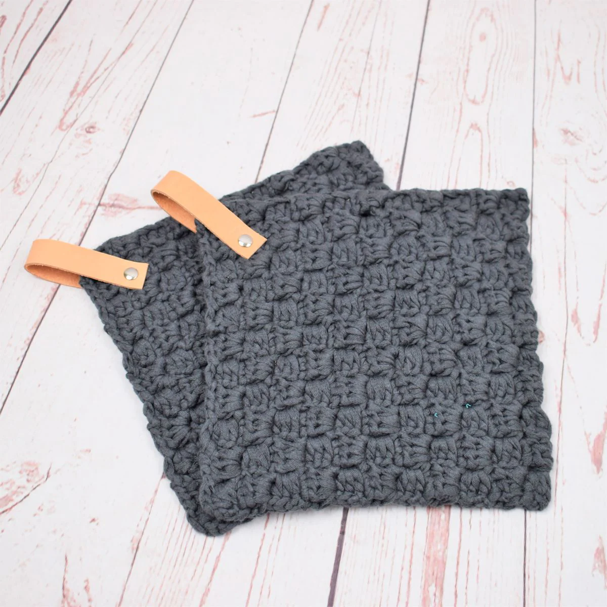 Ribbon âC2Câ Pot holders