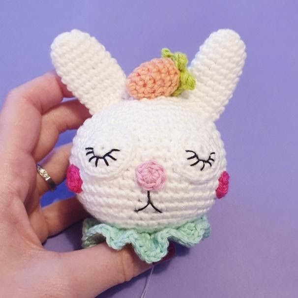 21534-kawaii-bunny-cuddle-cloth-1.webp