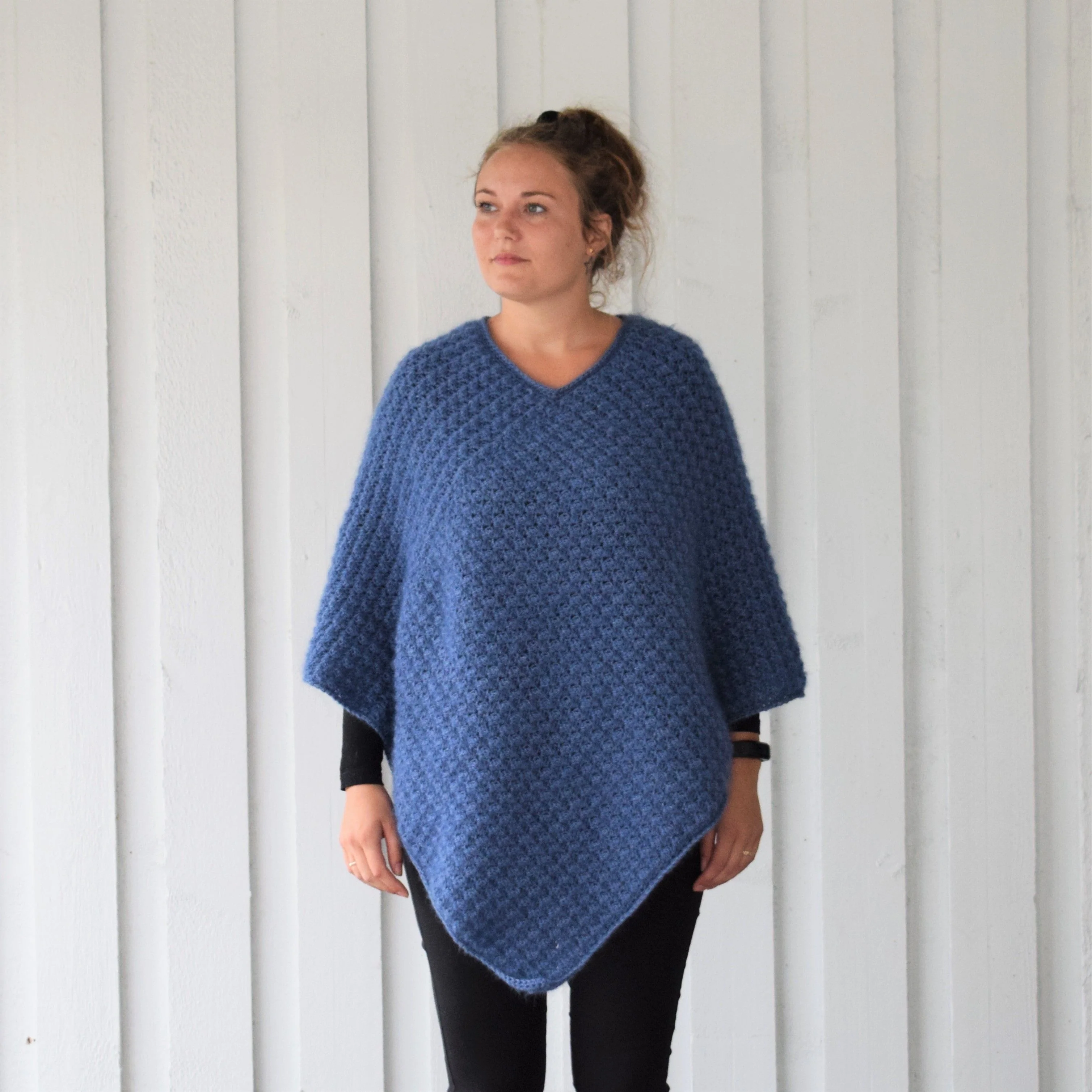 Autumn Waves - Poncho - Plus Size - Evergreen