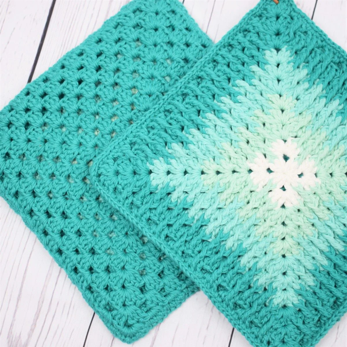 21581-mosaic-granny-potholders-mix-1.webp