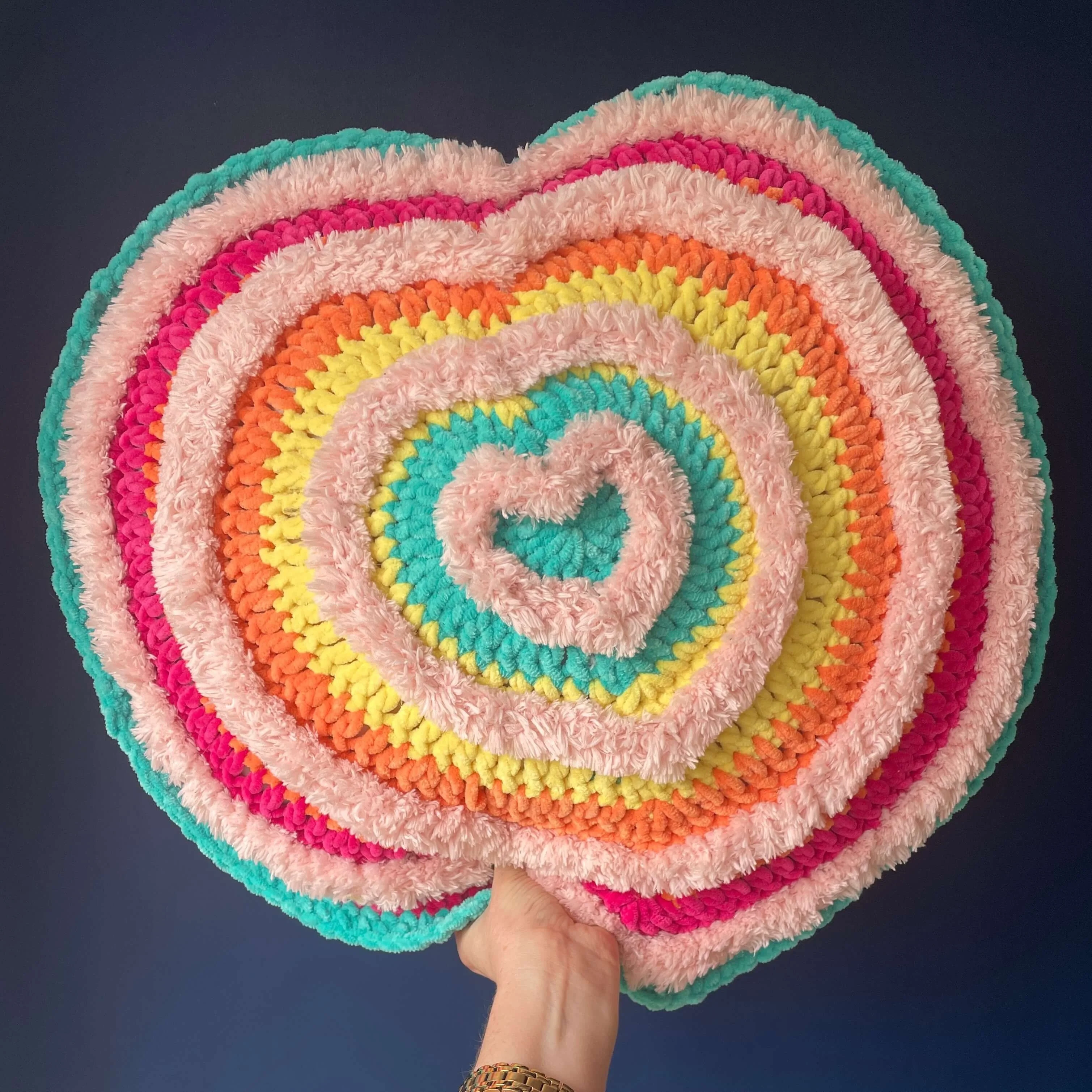 21643-heart-fluff-pillow-1.webp
