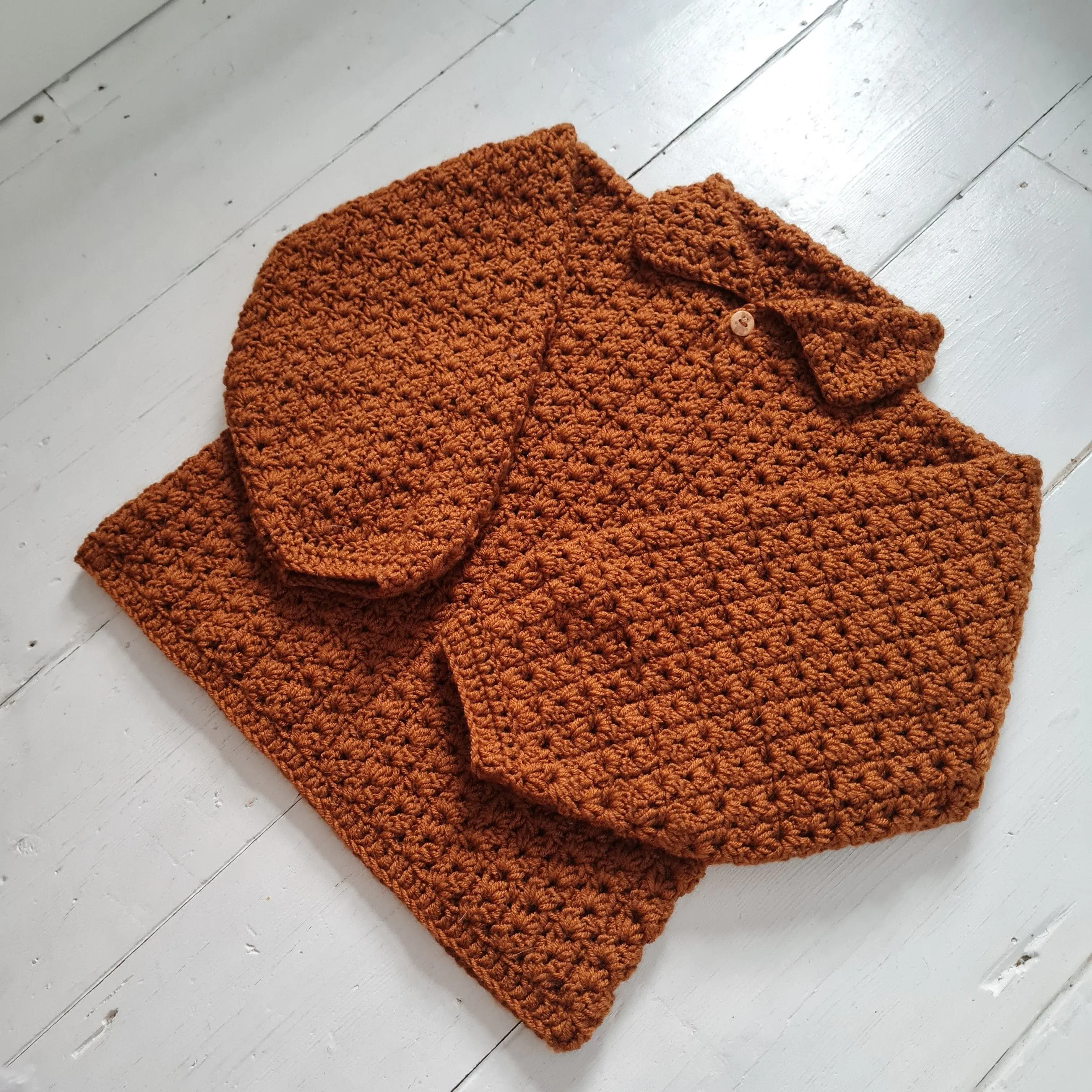 21696-campfire-children-s-sweater-1.webp