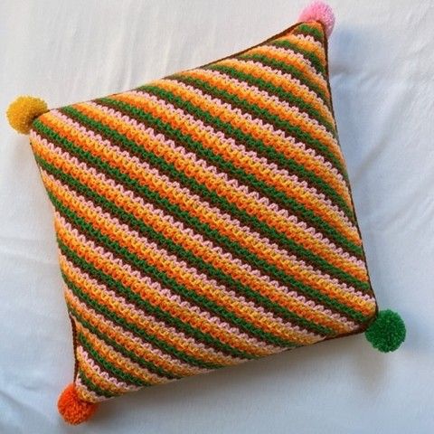 21760-sik-sak-pillow-1.jpg