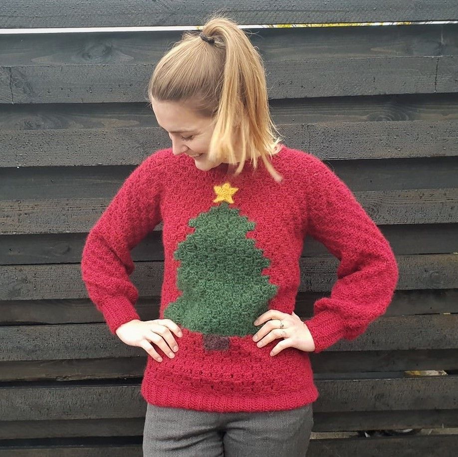 21768-johanna-christmas-sweater-1.webp