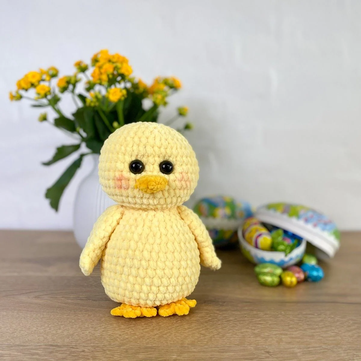 21823-easter-chick-piv-1.webp