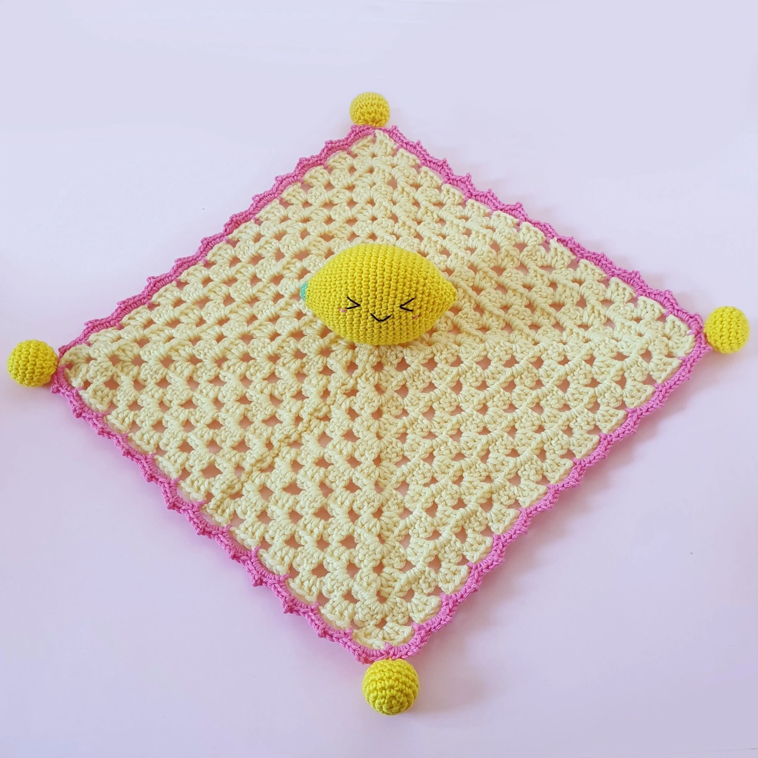 21829-kawaii-lemon-cuddle-cloth-1.webp
