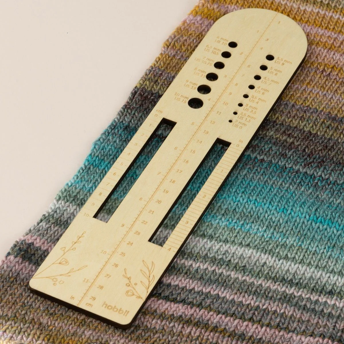 Sock Ruler with Needle Gauge