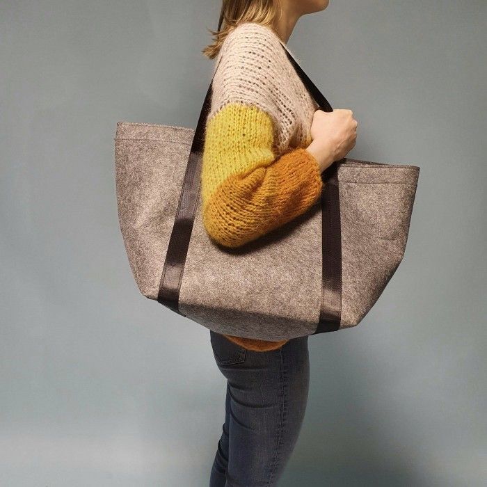 2186-felt-bag-1.jpg