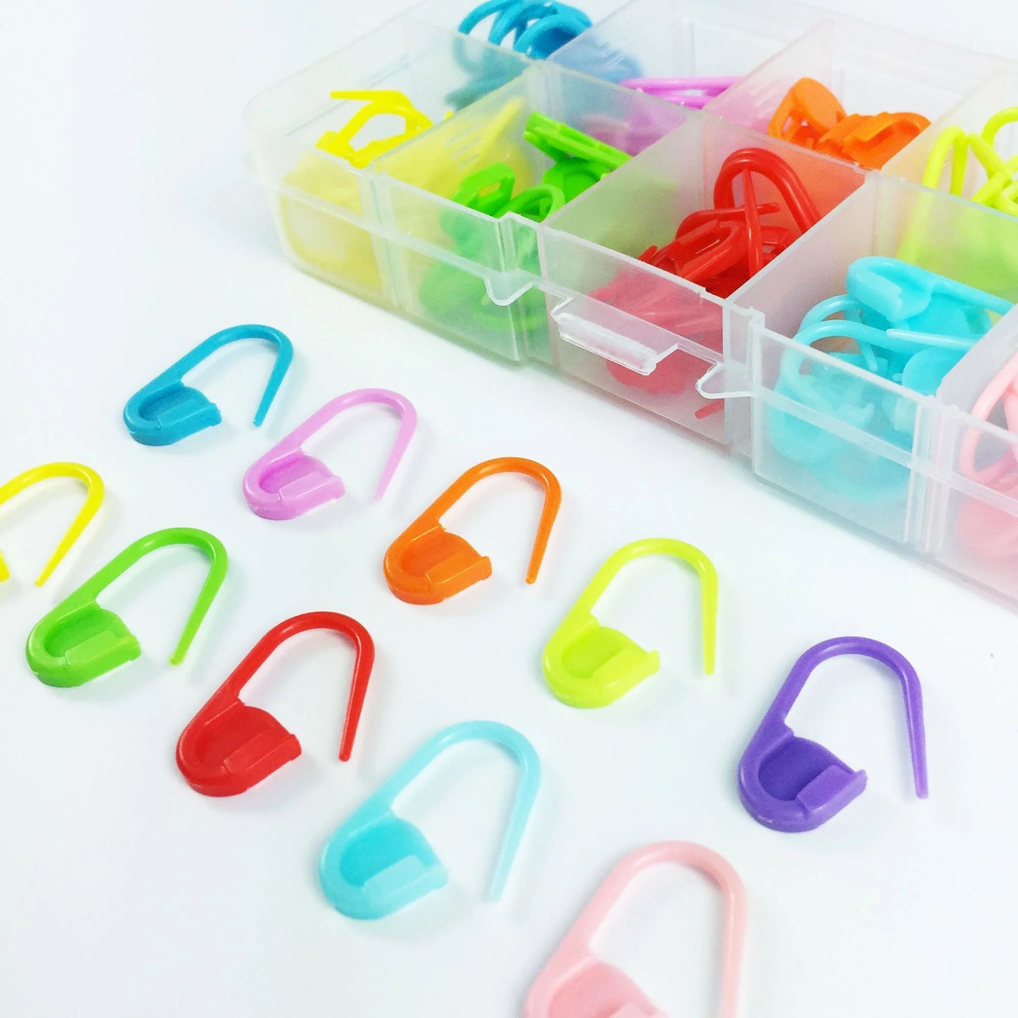 2196-stitch-markers-in-box-100-pcs–1.webp