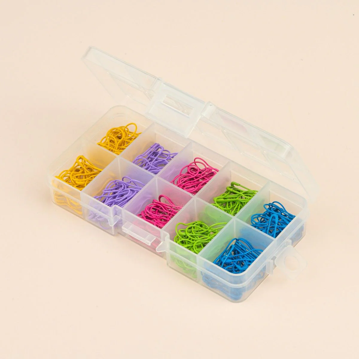 2222-box-of-stitch-markers-metal-1.webp