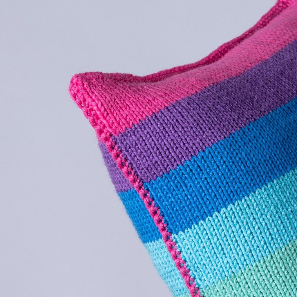Ara - Striped Pillow