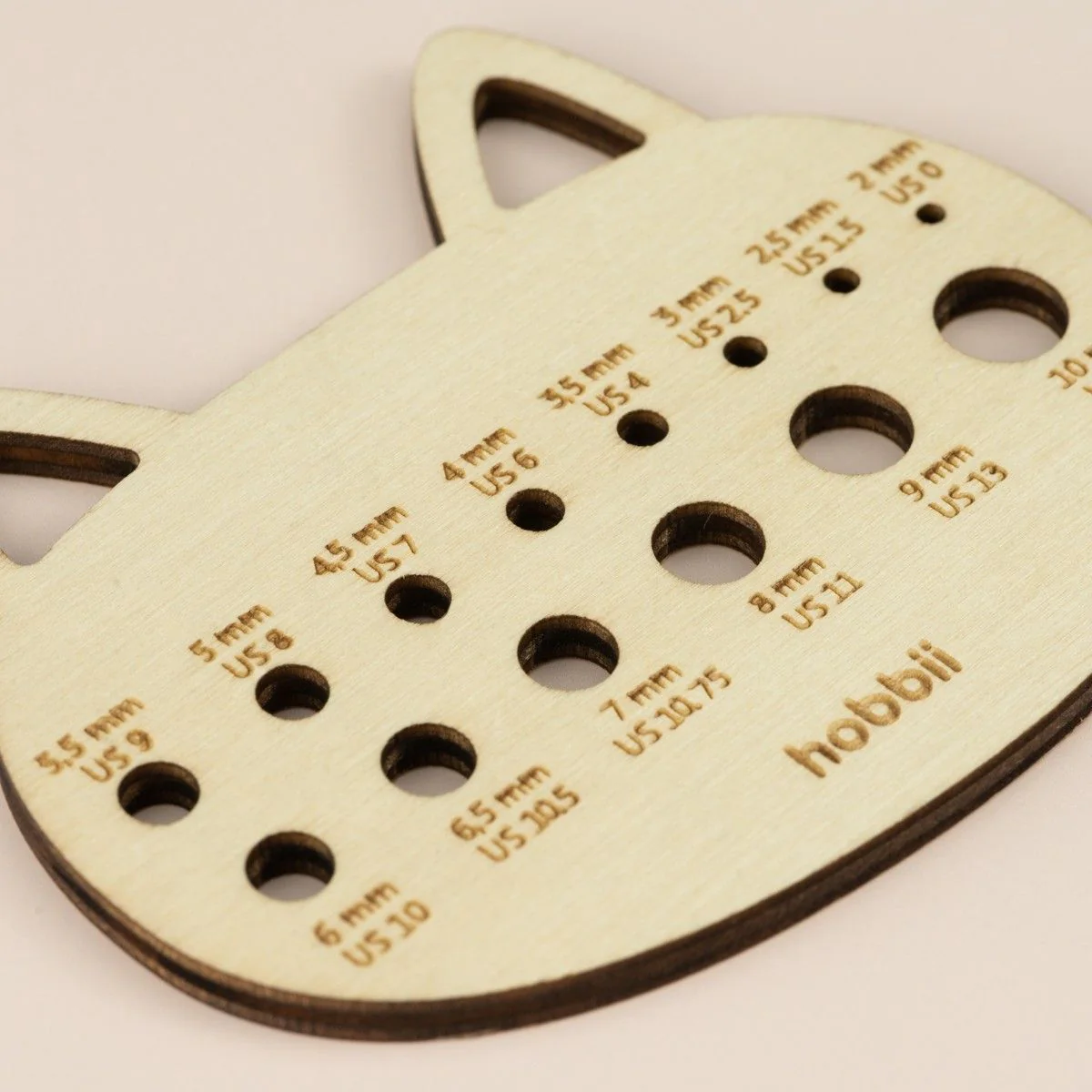 Needle Gauge - Cat