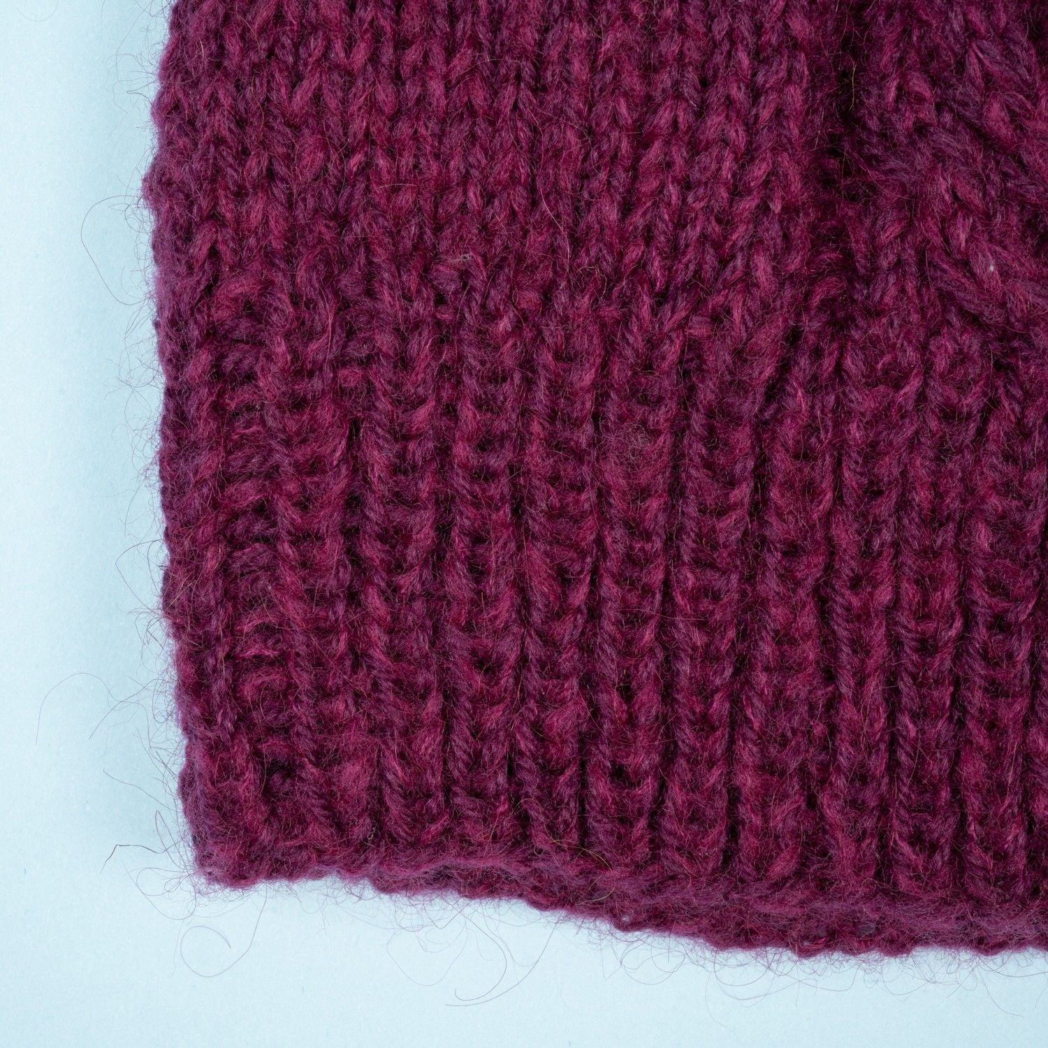 22765-emerald-hat-evergreen-1.webp