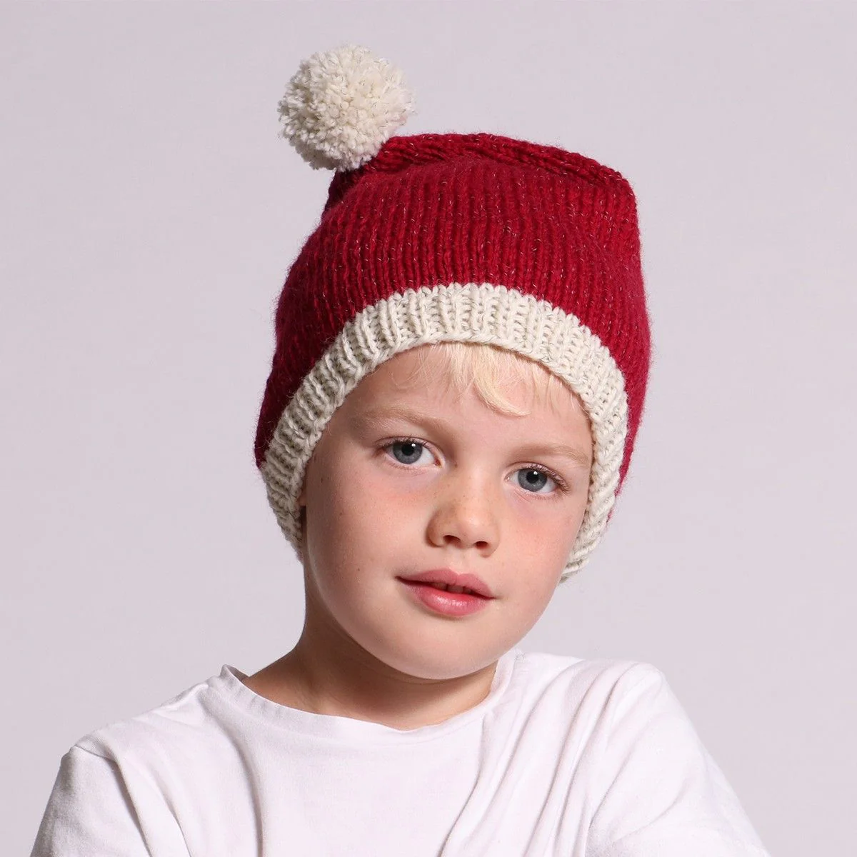 22802-julian-christmas-hat-1.webp
