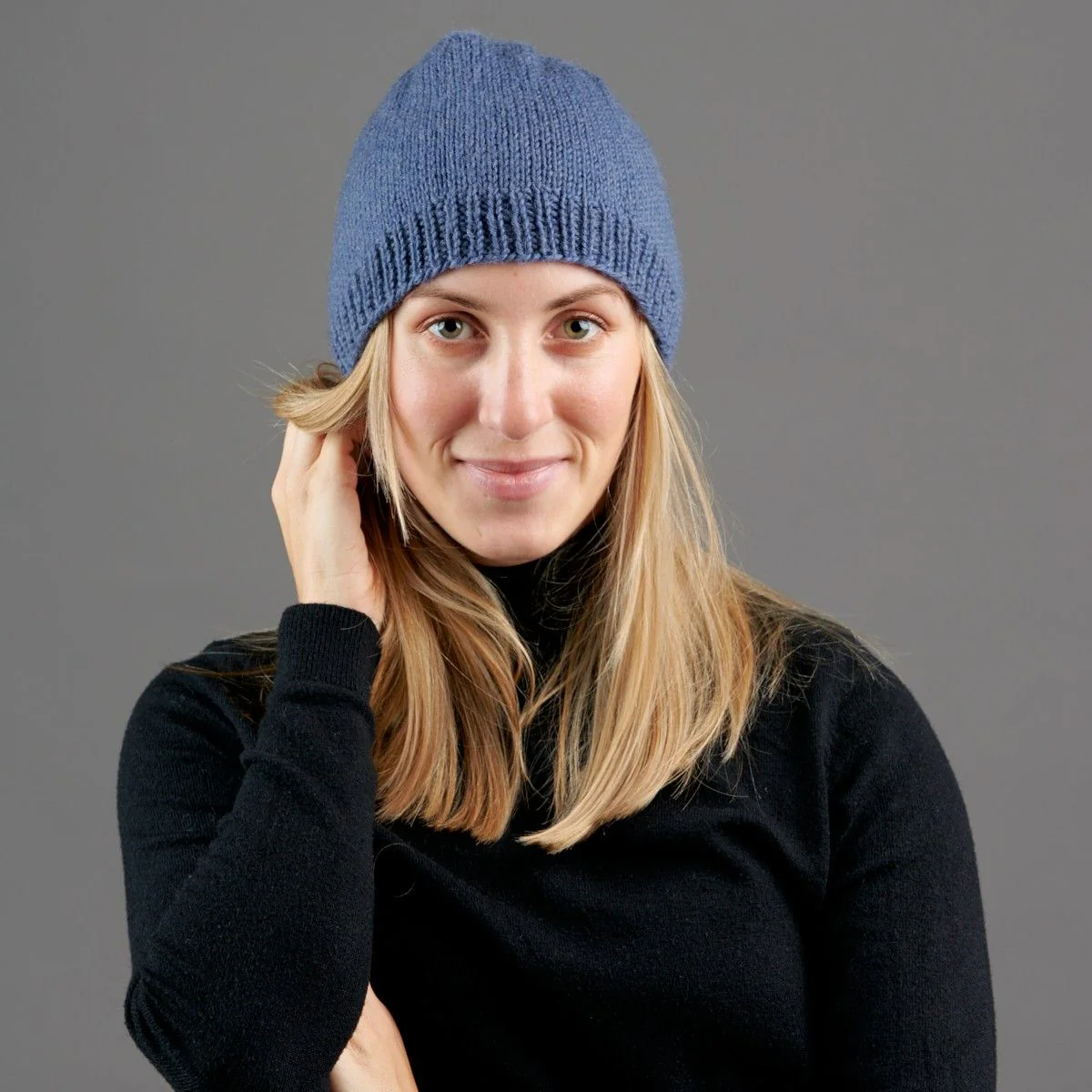 22808-beech-wood-knit-hat-1.webp