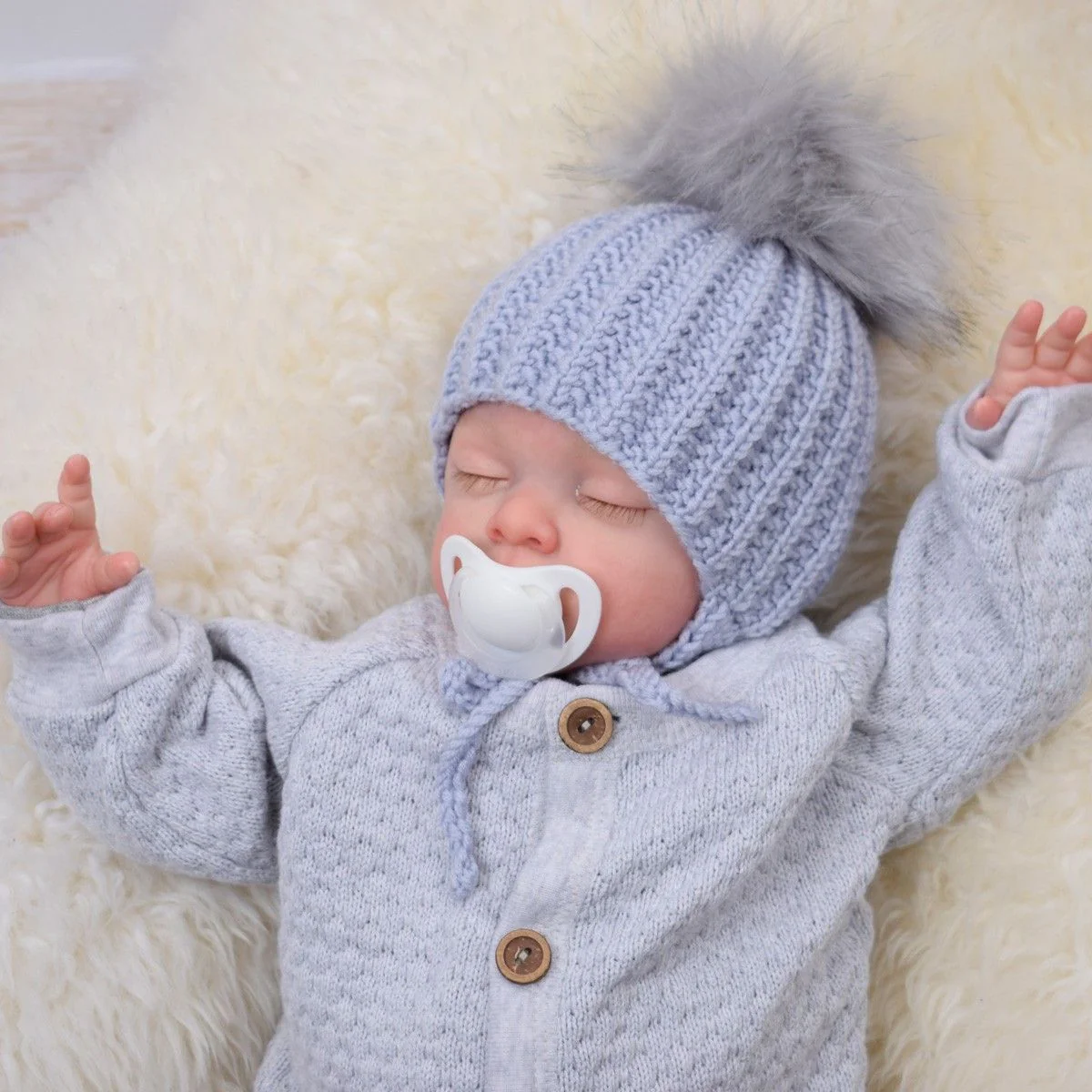 22809-grit-baby-hat-1.webp