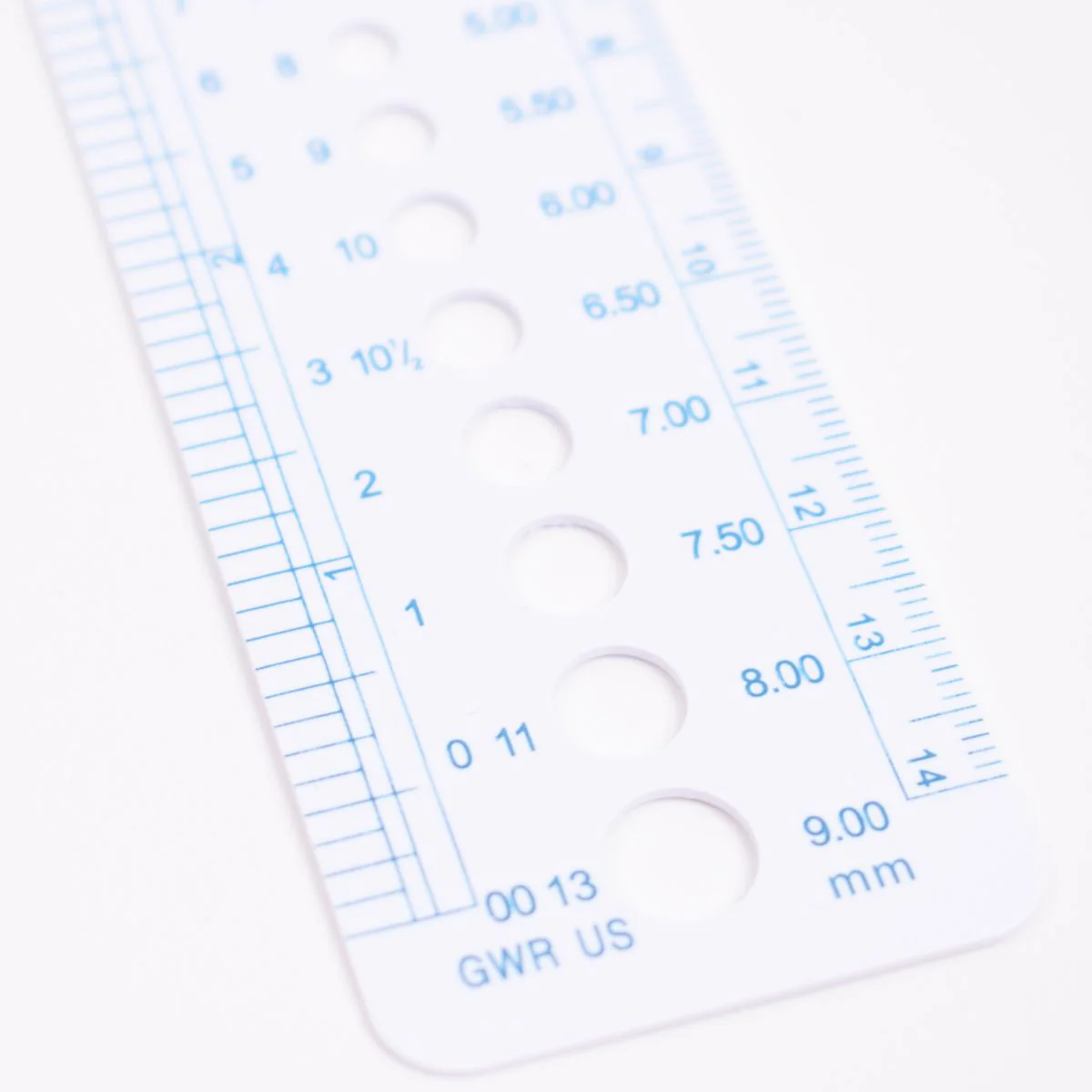 Needle sizer