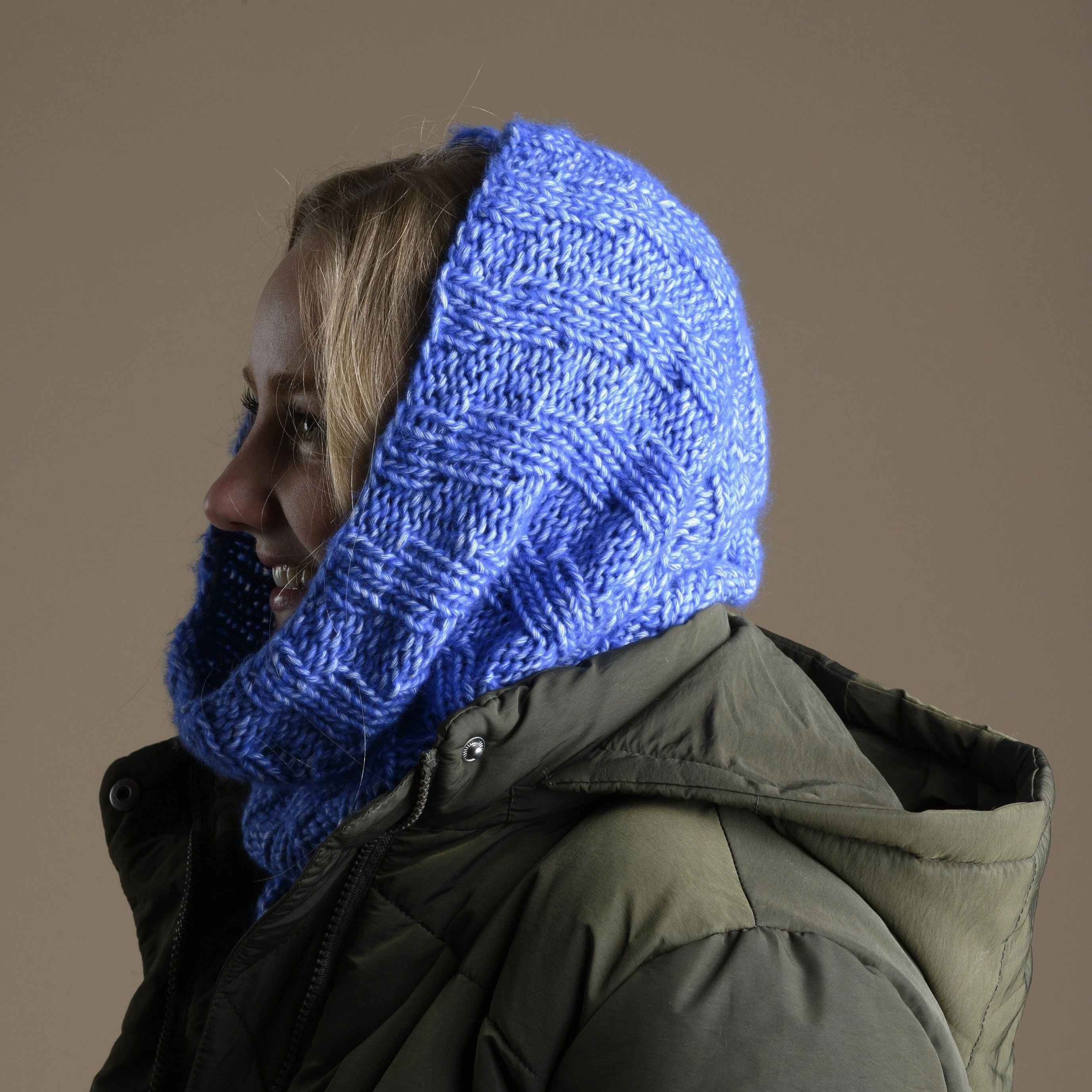 22840-safir-tube-scarf-1.webp