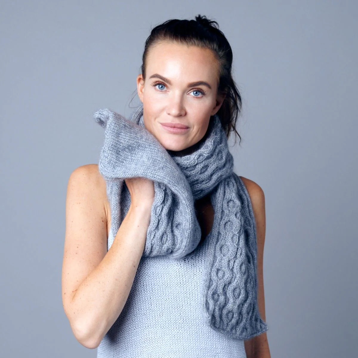 22881-dee-scarf-1.webp
